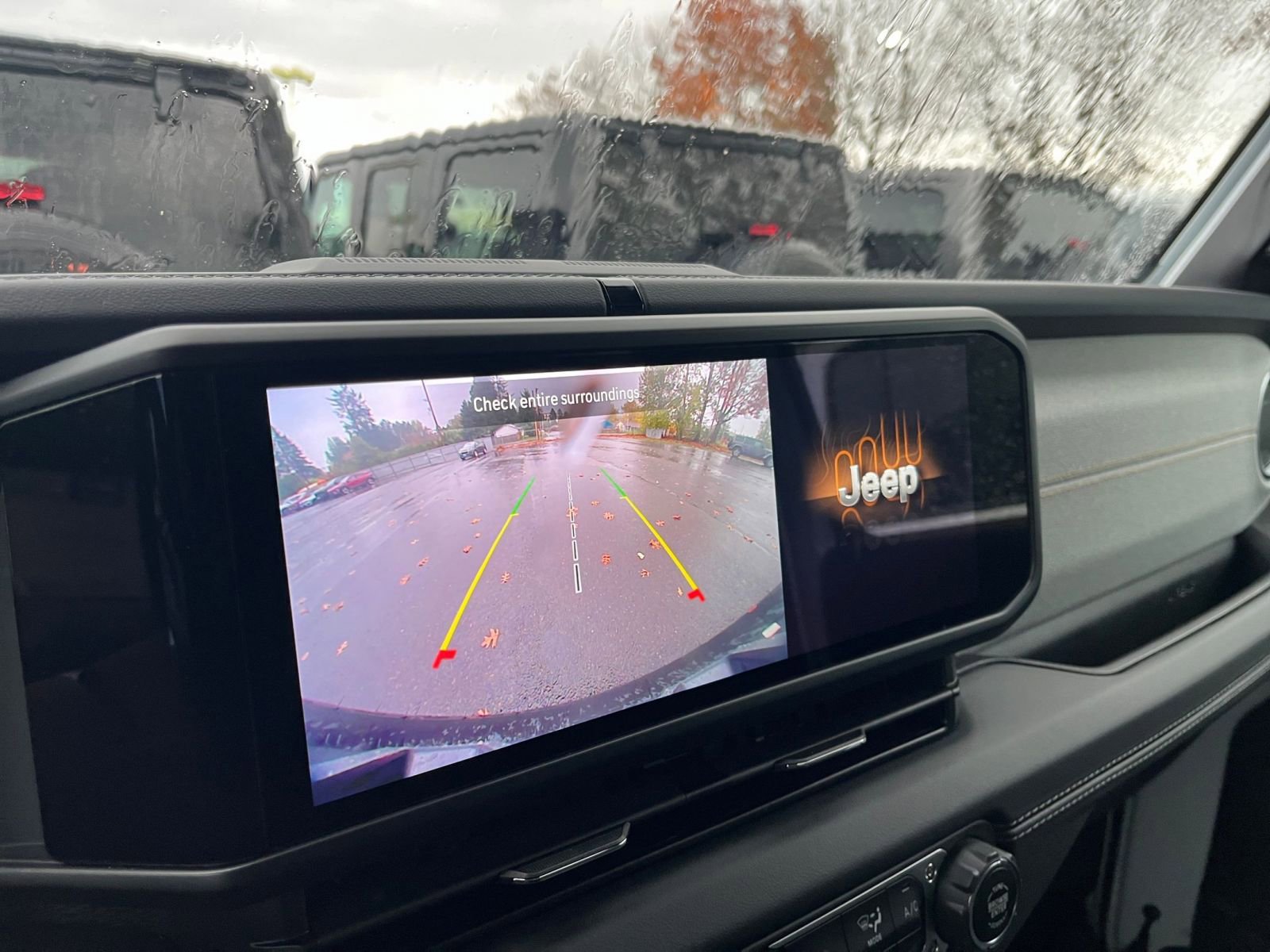 Thumbnail: 2025 Jeep Wrangler - 17