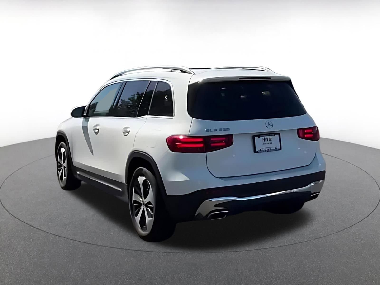 Thumbnail: 2025 Mercedes-Benz GLB - 11
