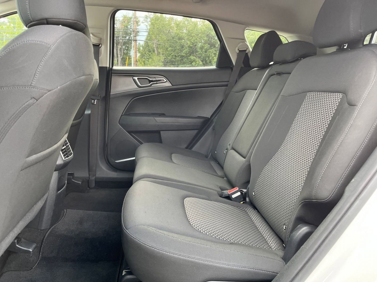 Thumbnail: 2024 Kia Sportage - 24