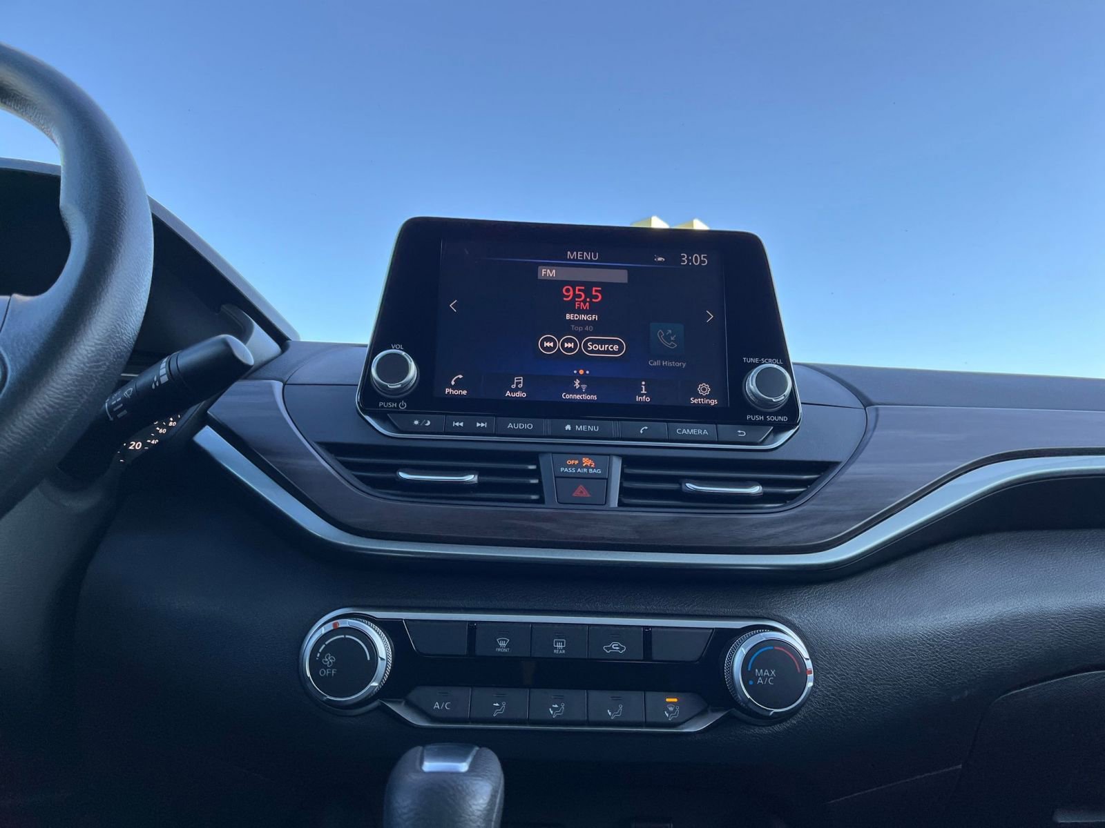 Thumbnail: 2025 Nissan Altima - 21