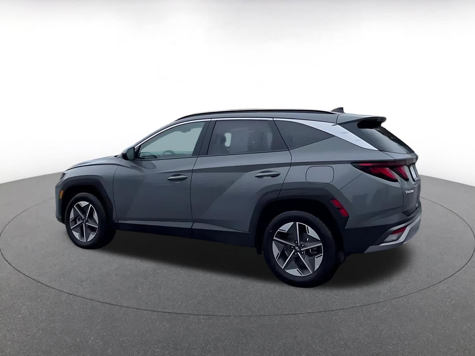 Thumbnail: 2025 Hyundai Tucson - 4