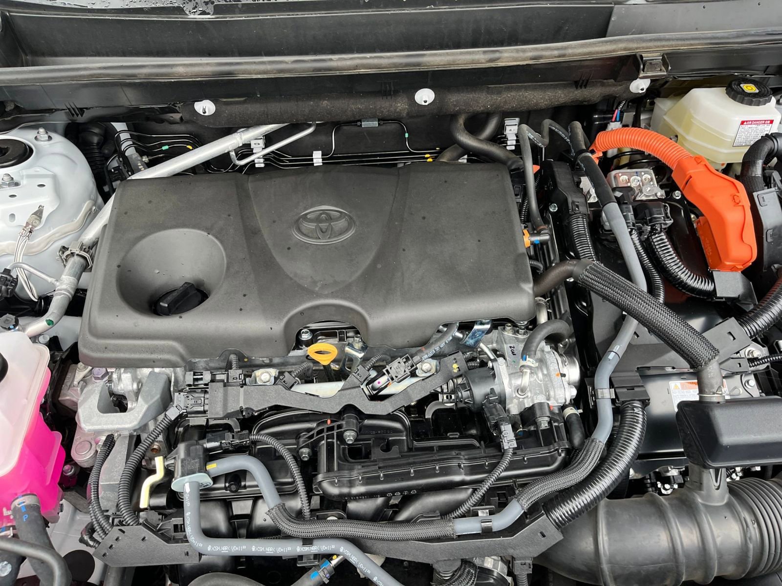 Thumbnail: 2025 Toyota RAV4 - 31