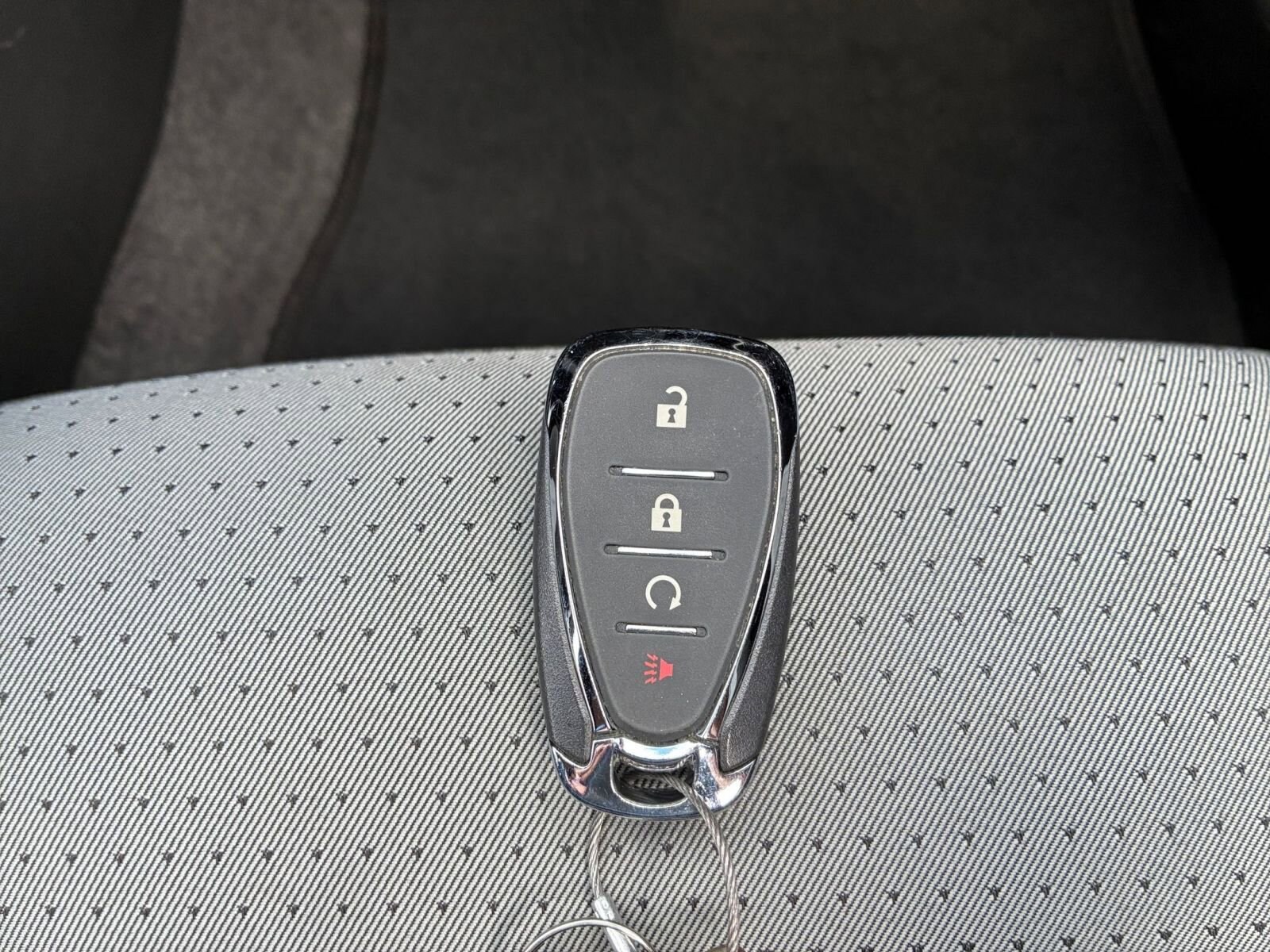 Thumbnail: 2025 Chevrolet Trax - 21