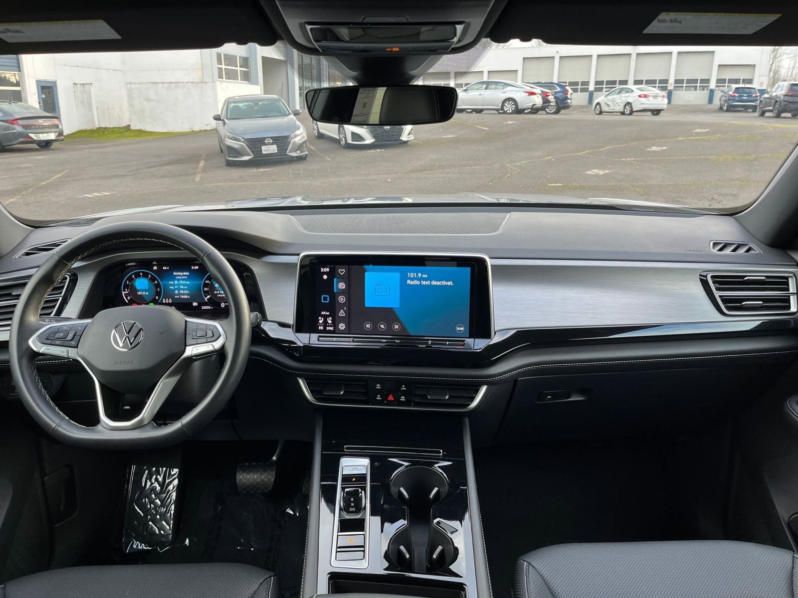 Thumbnail: 2025 Volkswagen Atlas - 34