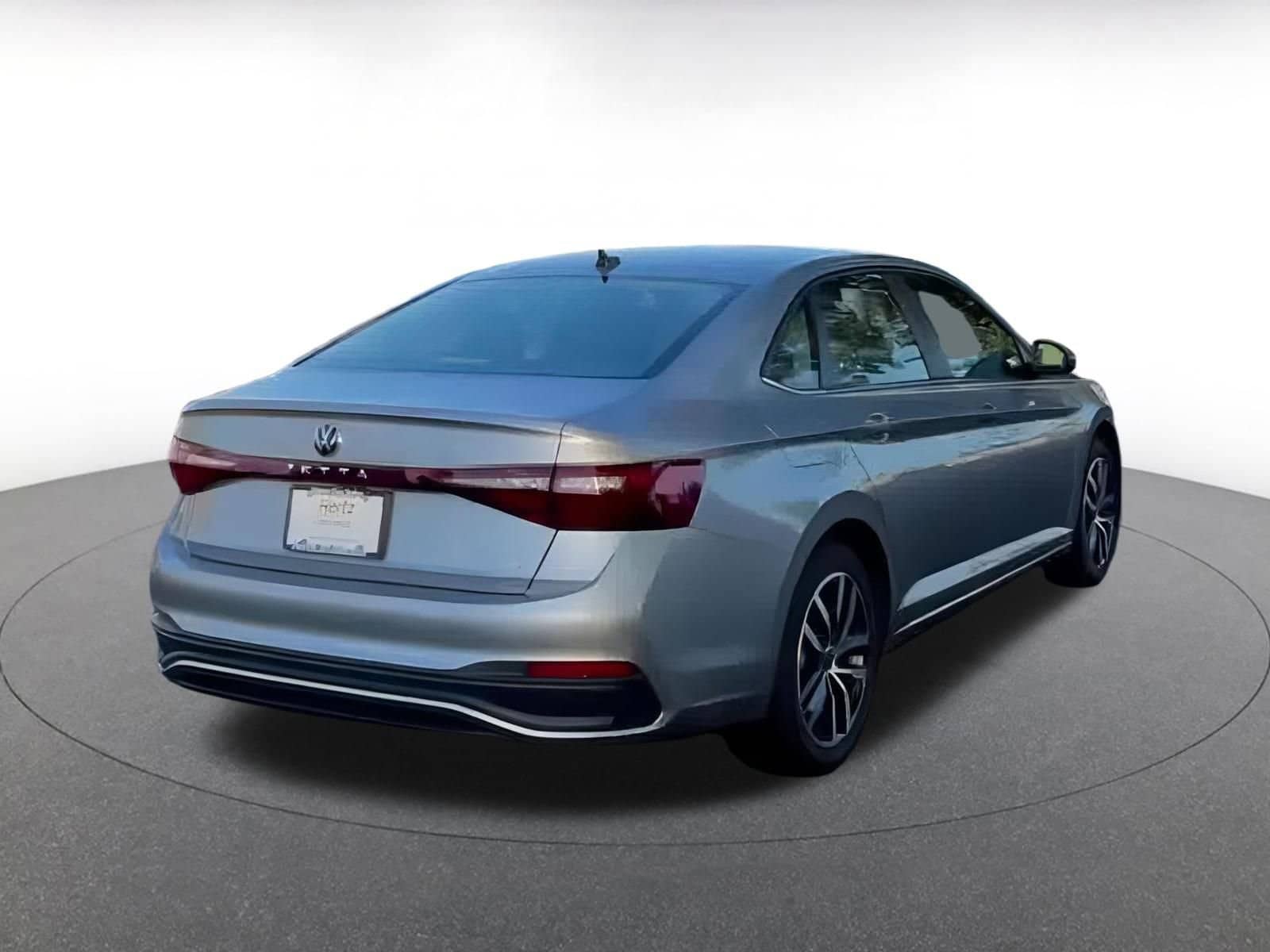 Thumbnail: 2025 Volkswagen Jetta - 12