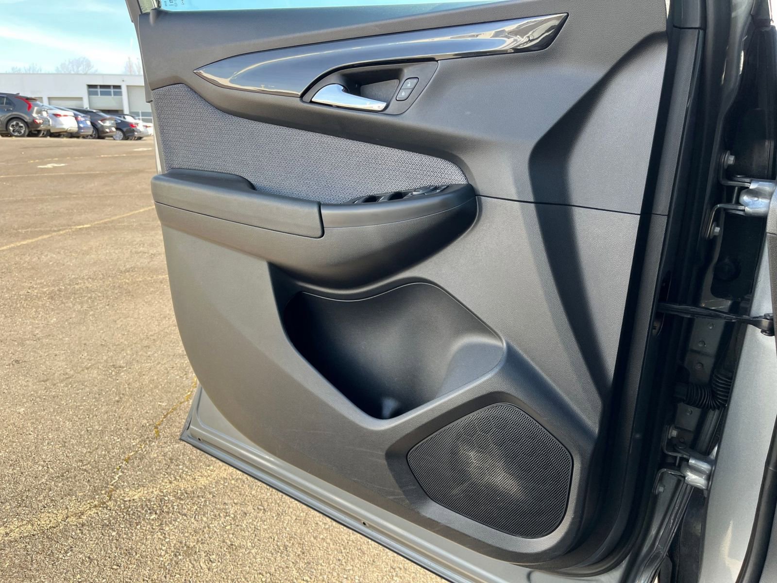 Thumbnail: 2025 Chevrolet TrailBlazer - 18