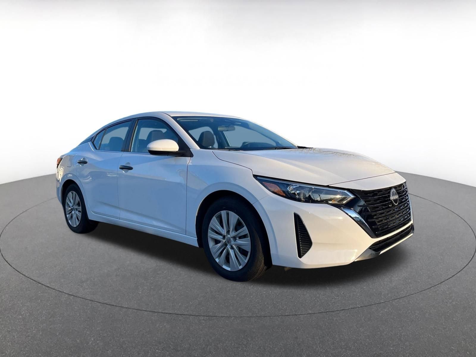 Thumbnail: 2025 Nissan Sentra - 1