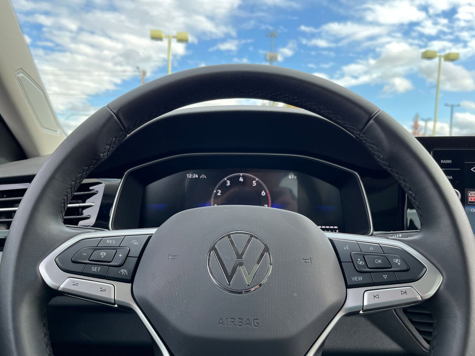 Thumbnail: 2025 Volkswagen Jetta - 29