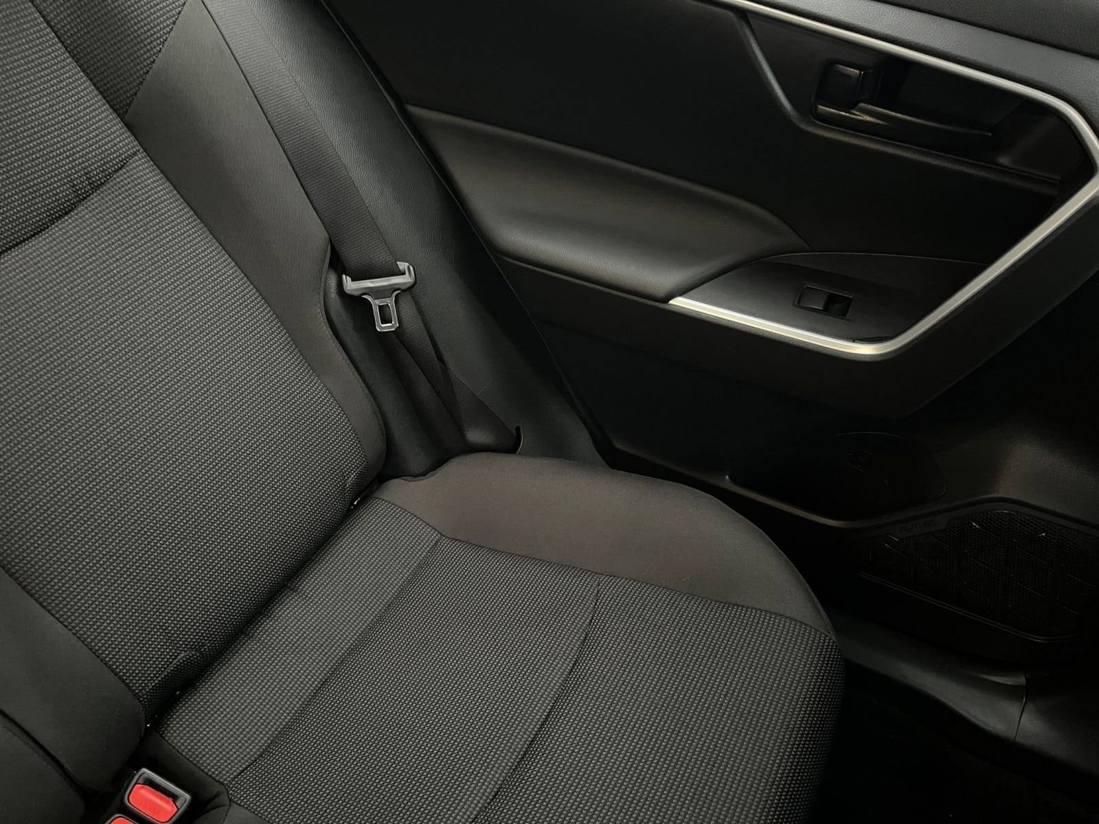 Thumbnail: 2025 Toyota RAV4 - 35