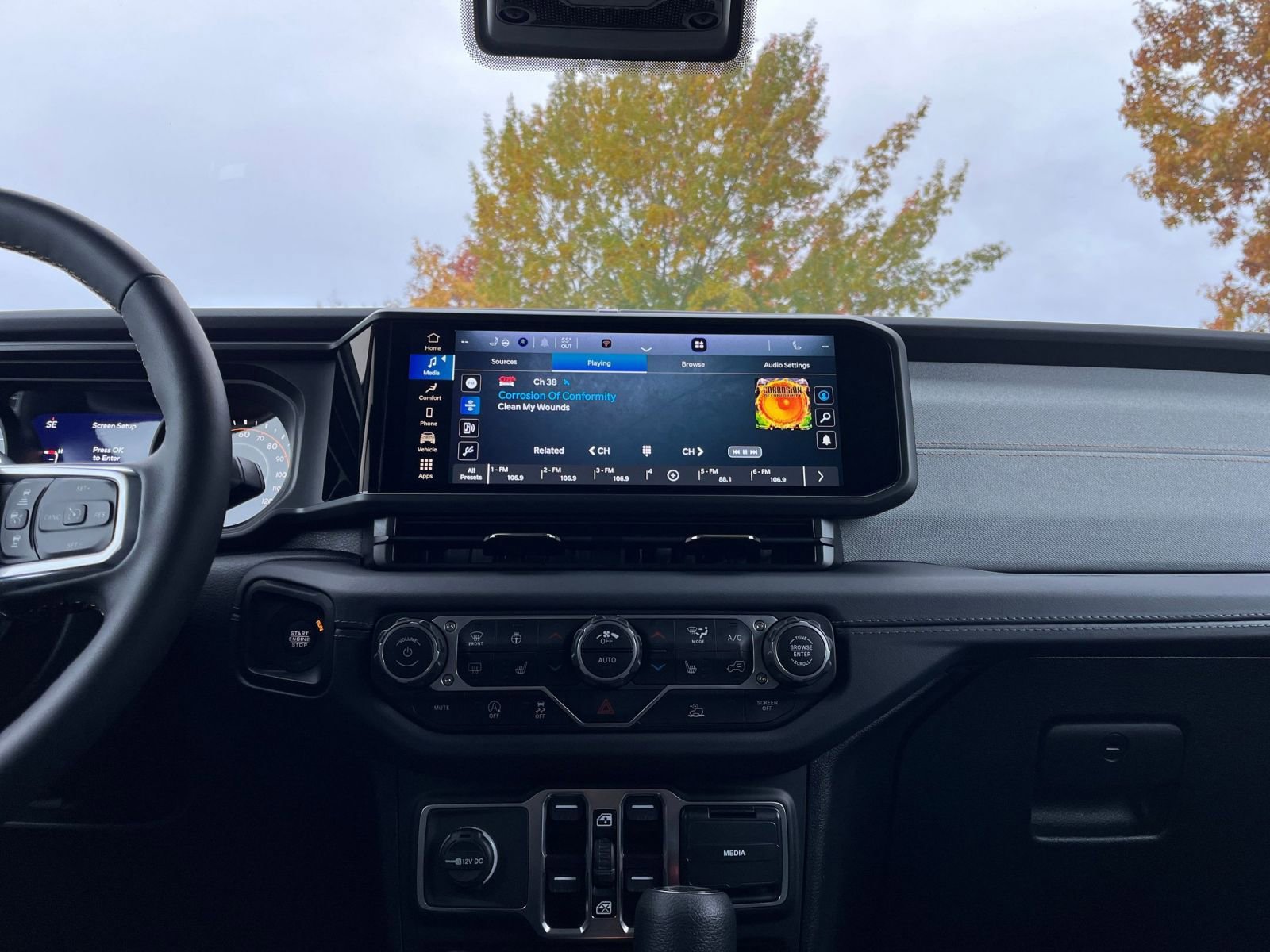 Thumbnail: 2025 Jeep Wrangler - 21