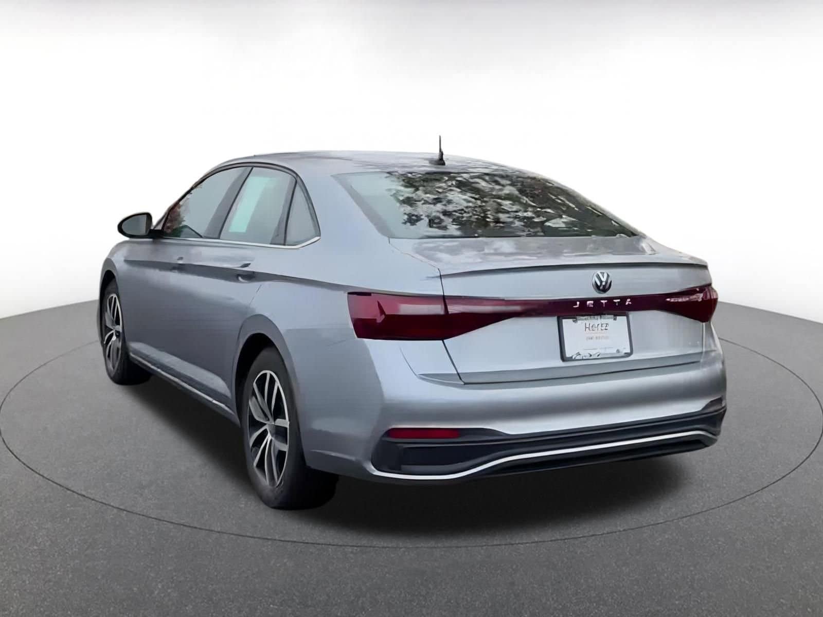 Thumbnail: 2025 Volkswagen Jetta - 4