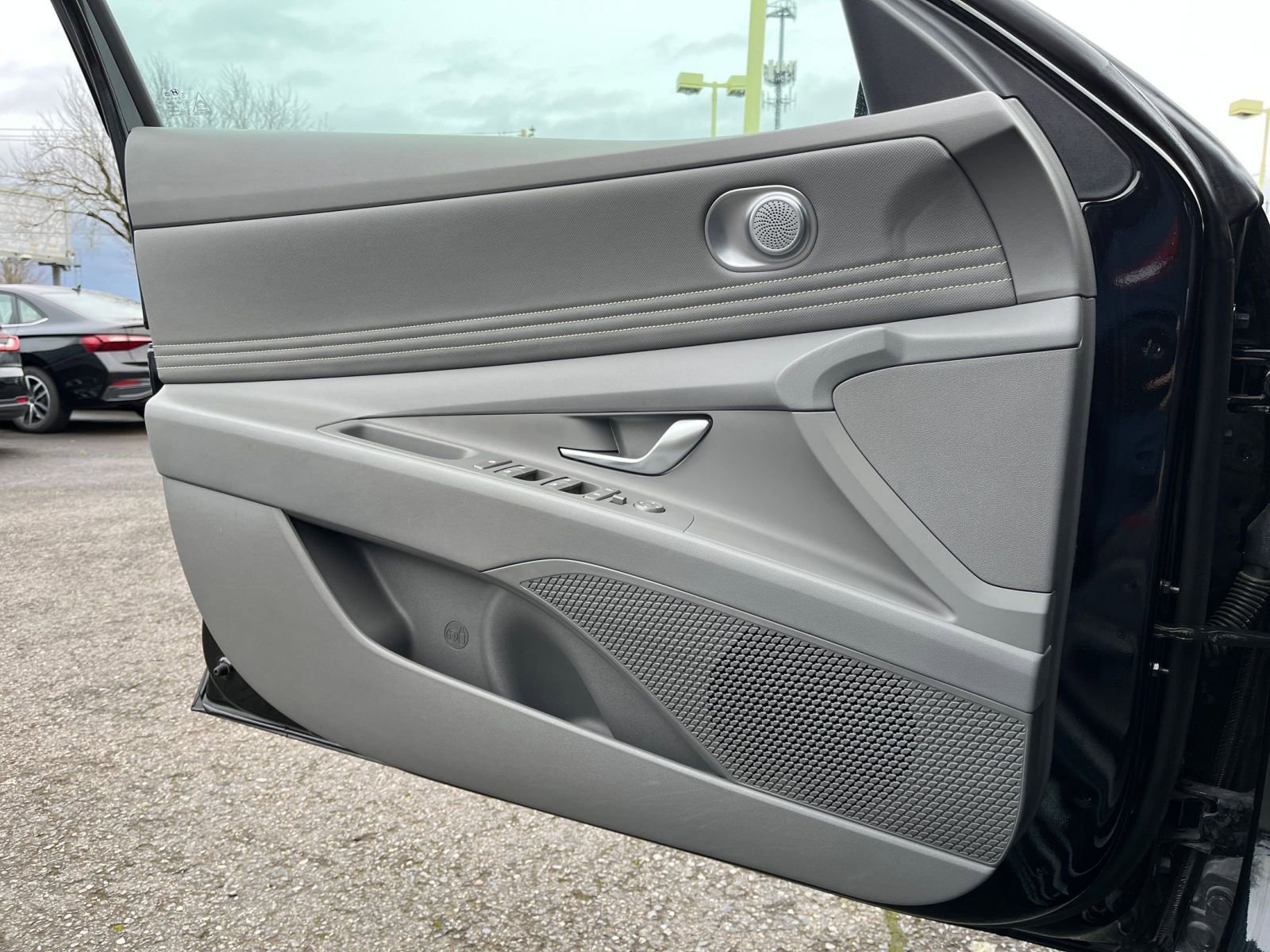 Thumbnail: 2025 Hyundai Elantra - 20