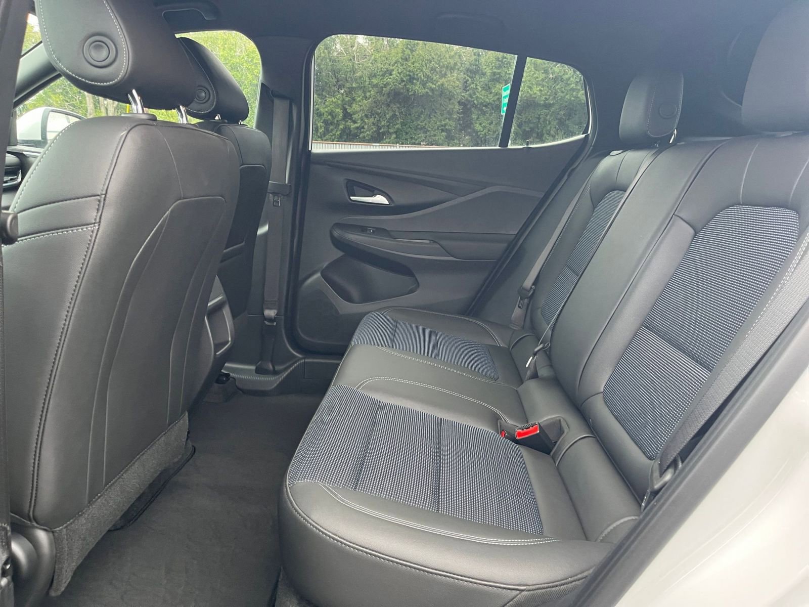 Thumbnail: 2025 Buick Envista - 25