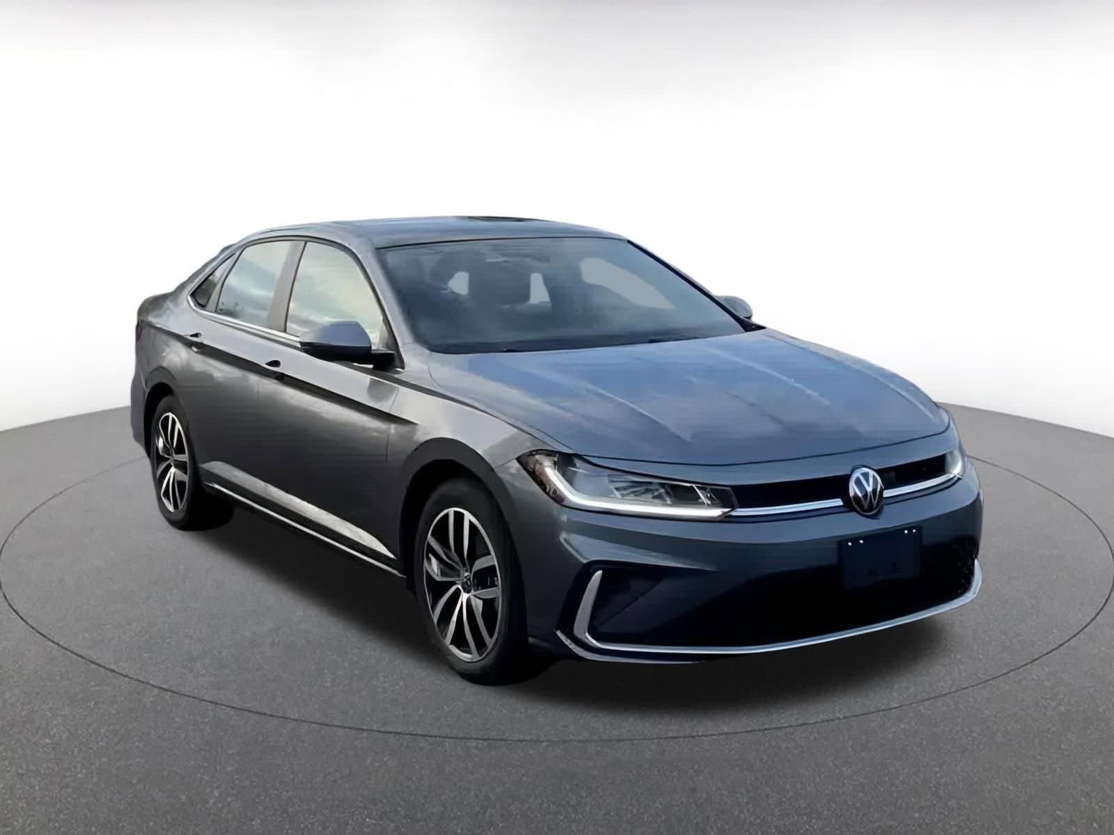 Thumbnail: 2025 Volkswagen Jetta - 3