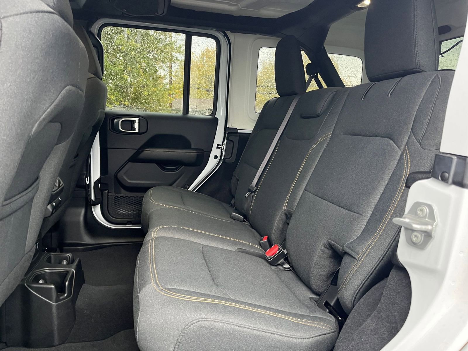 Thumbnail: 2025 Jeep Wrangler - 24