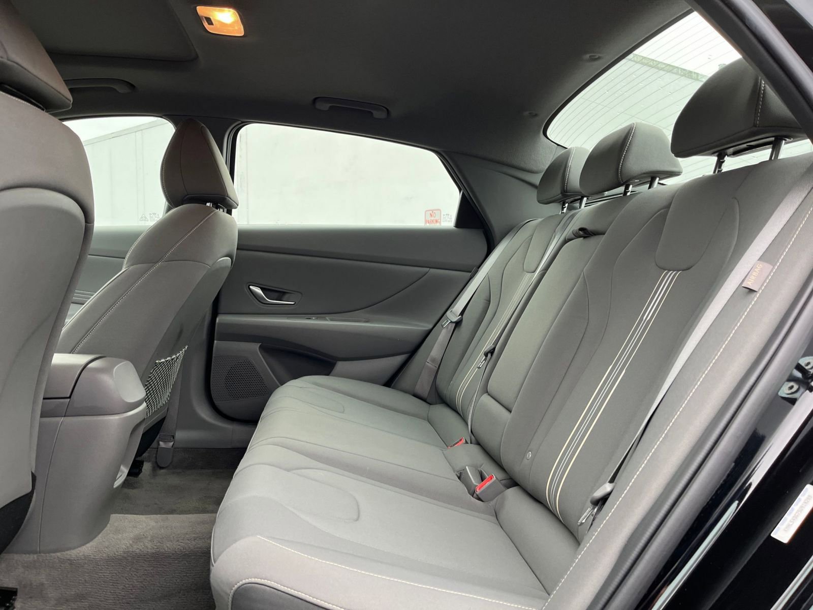 Thumbnail: 2025 Hyundai Elantra - 25