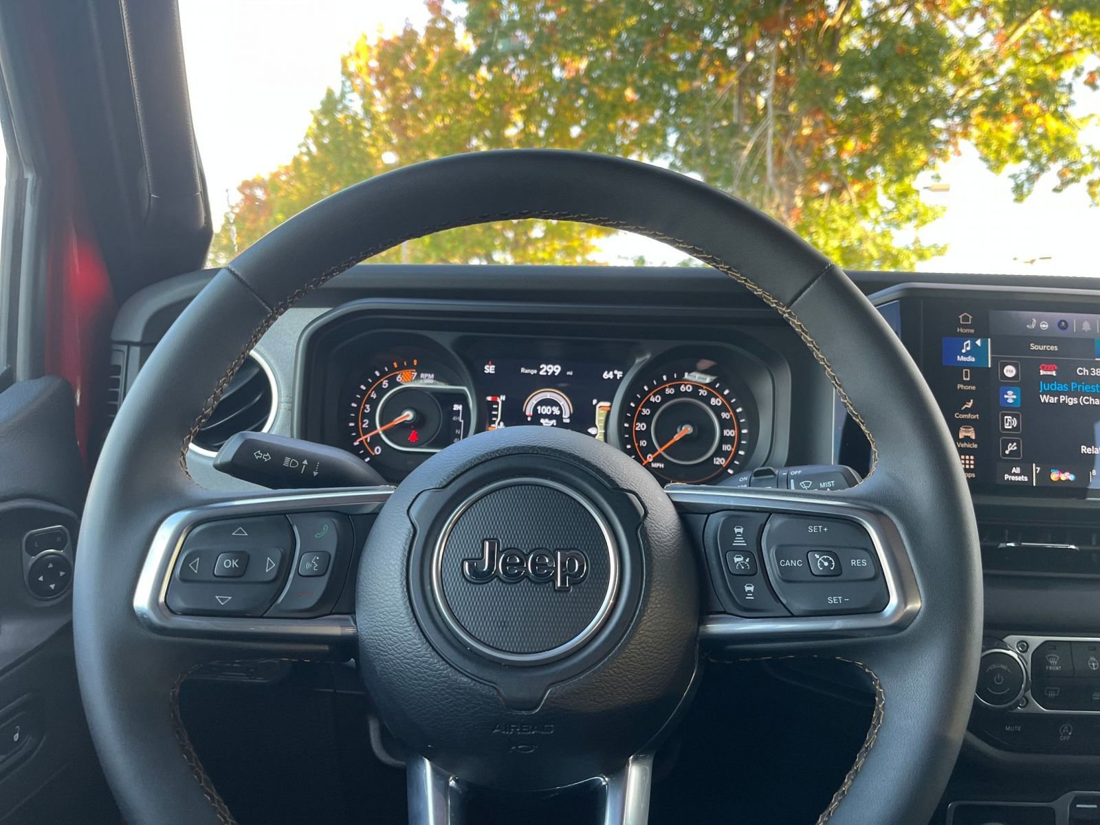 Thumbnail: 2025 Jeep Wrangler - 27