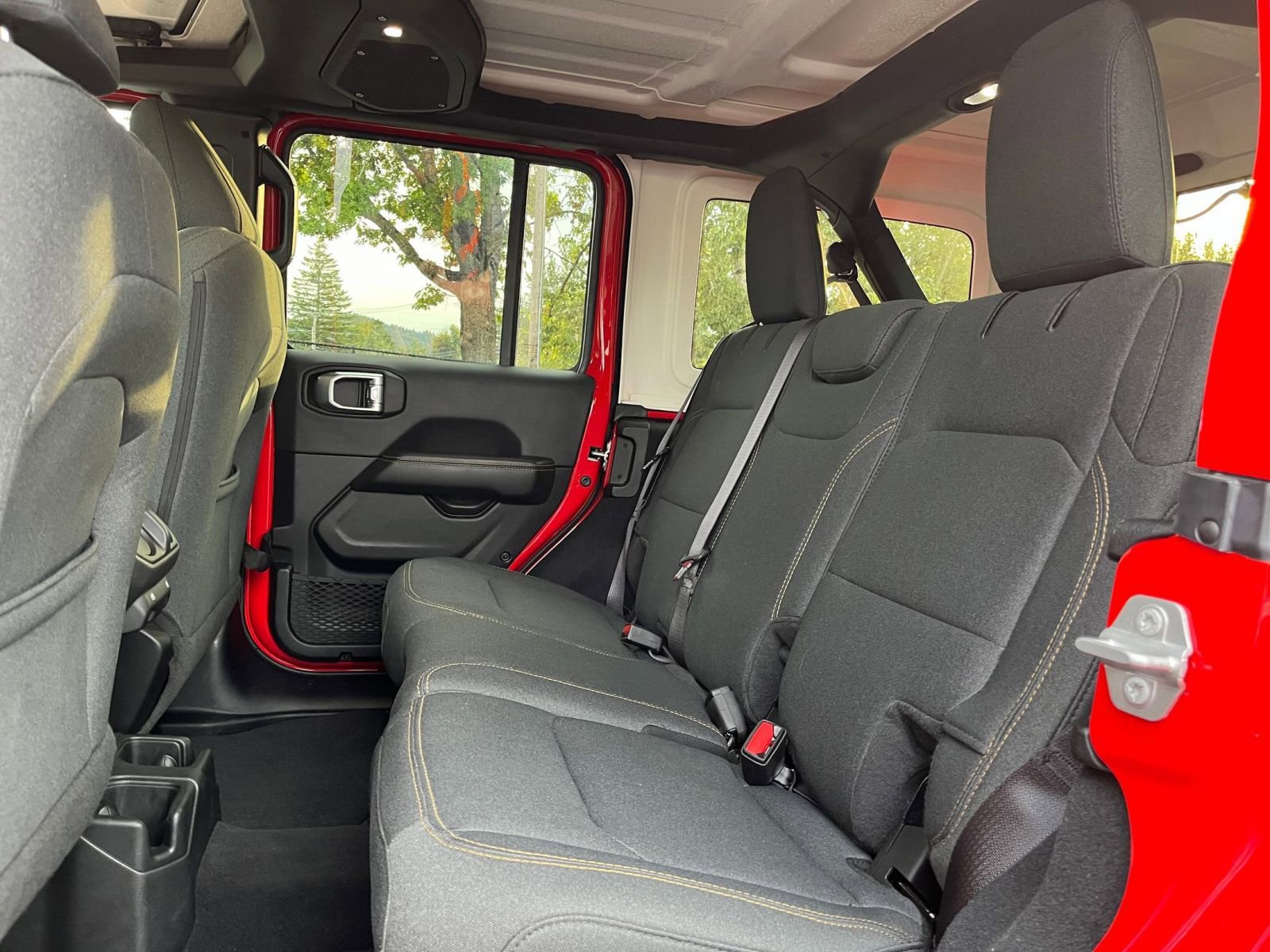 Thumbnail: 2025 Jeep Wrangler - 23