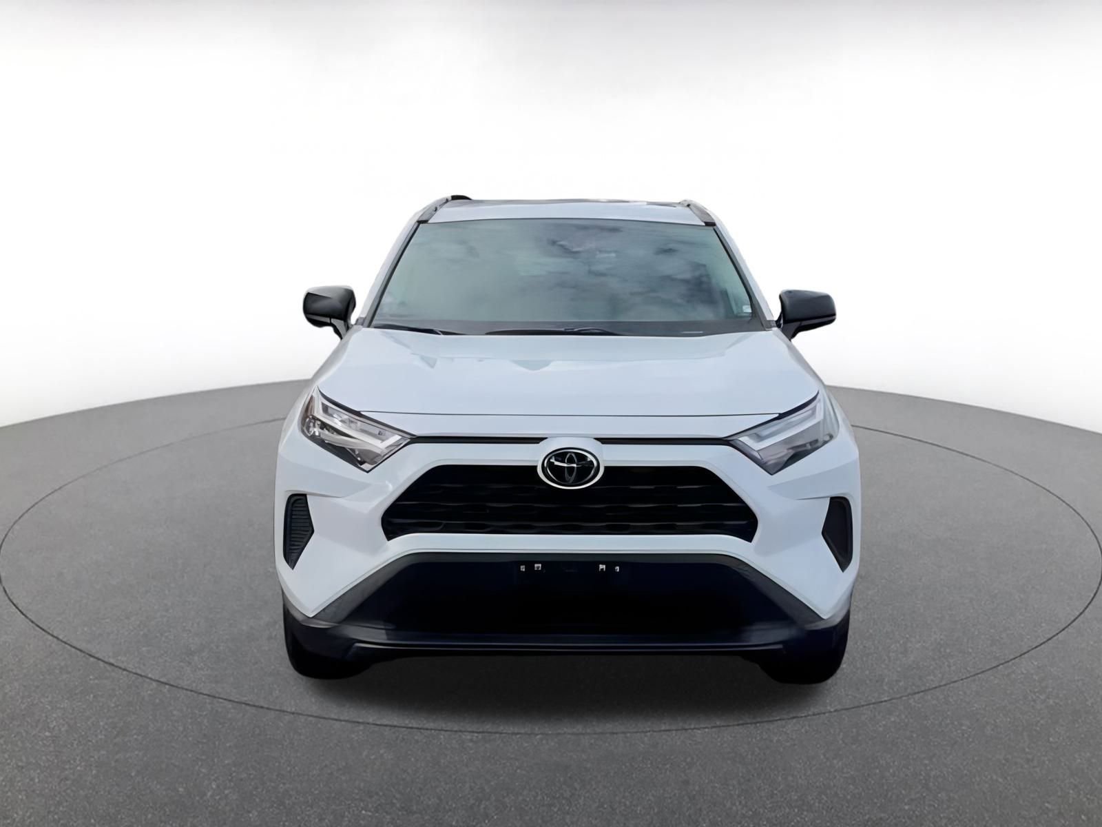 Thumbnail: 2025 Toyota RAV4 - 4