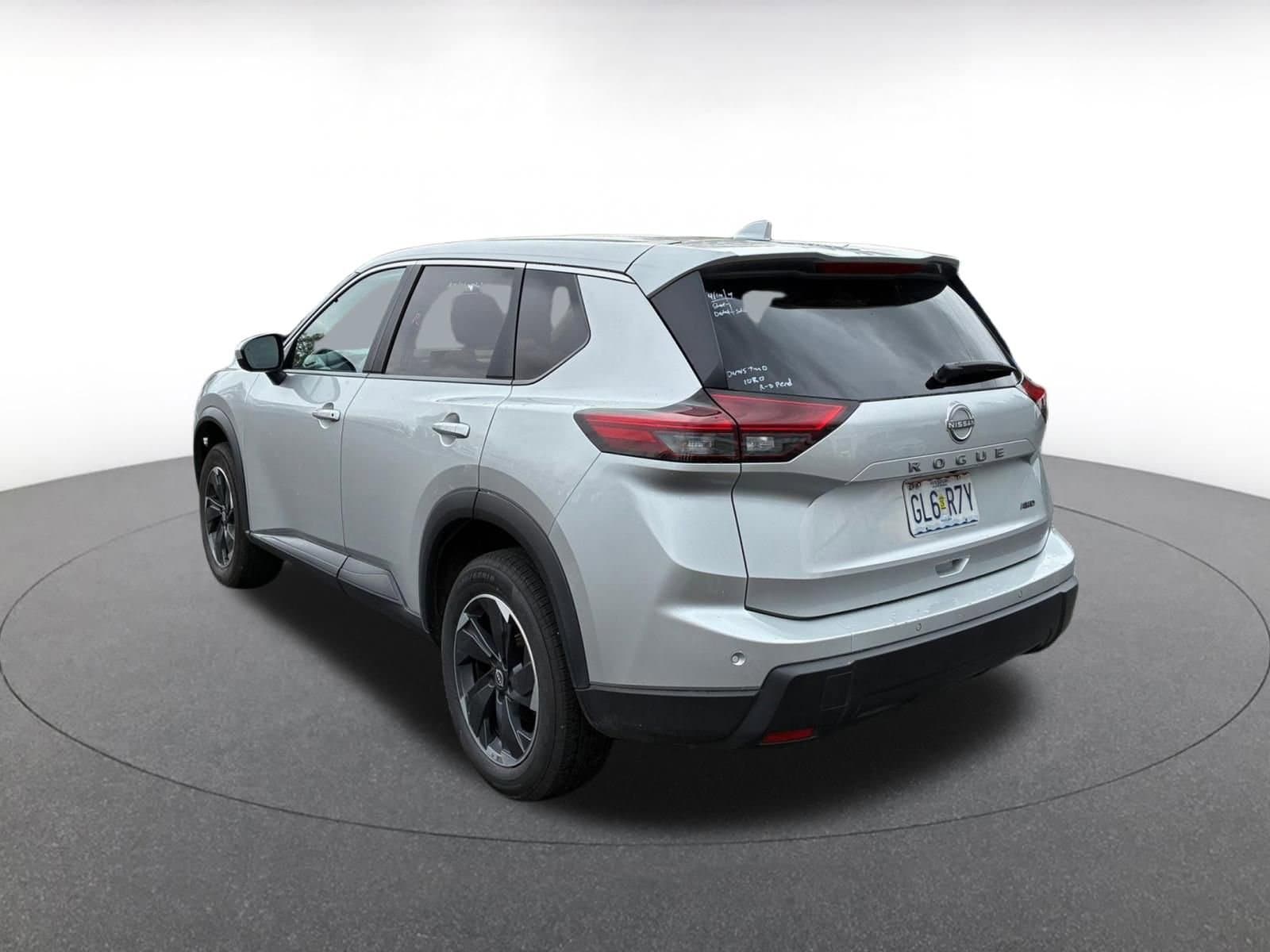 Thumbnail: 2025 Nissan Rogue - 5