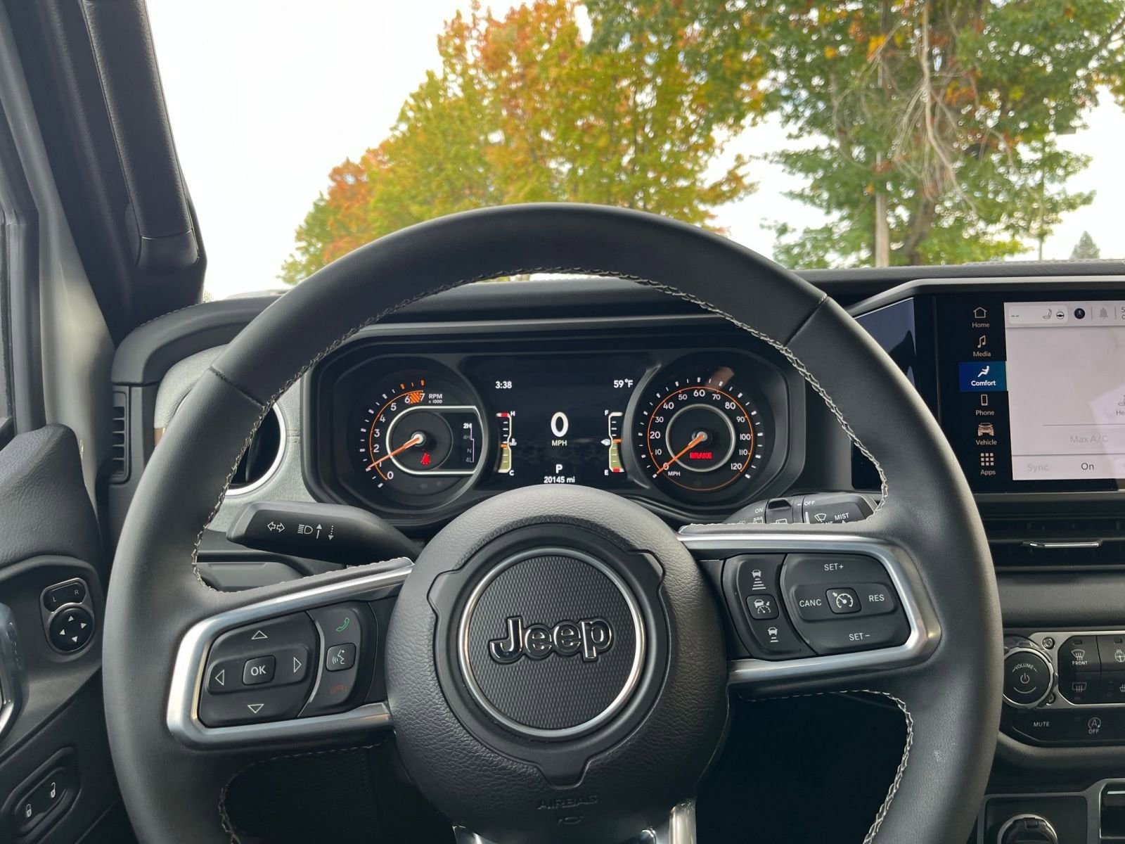 Thumbnail: 2025 Jeep Wrangler - 27