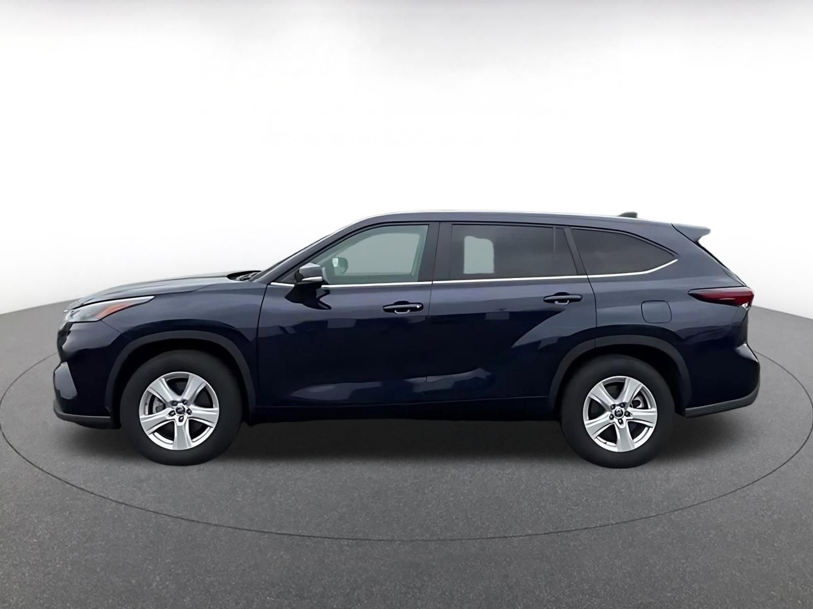 Thumbnail: 2025 Toyota Highlander - 11
