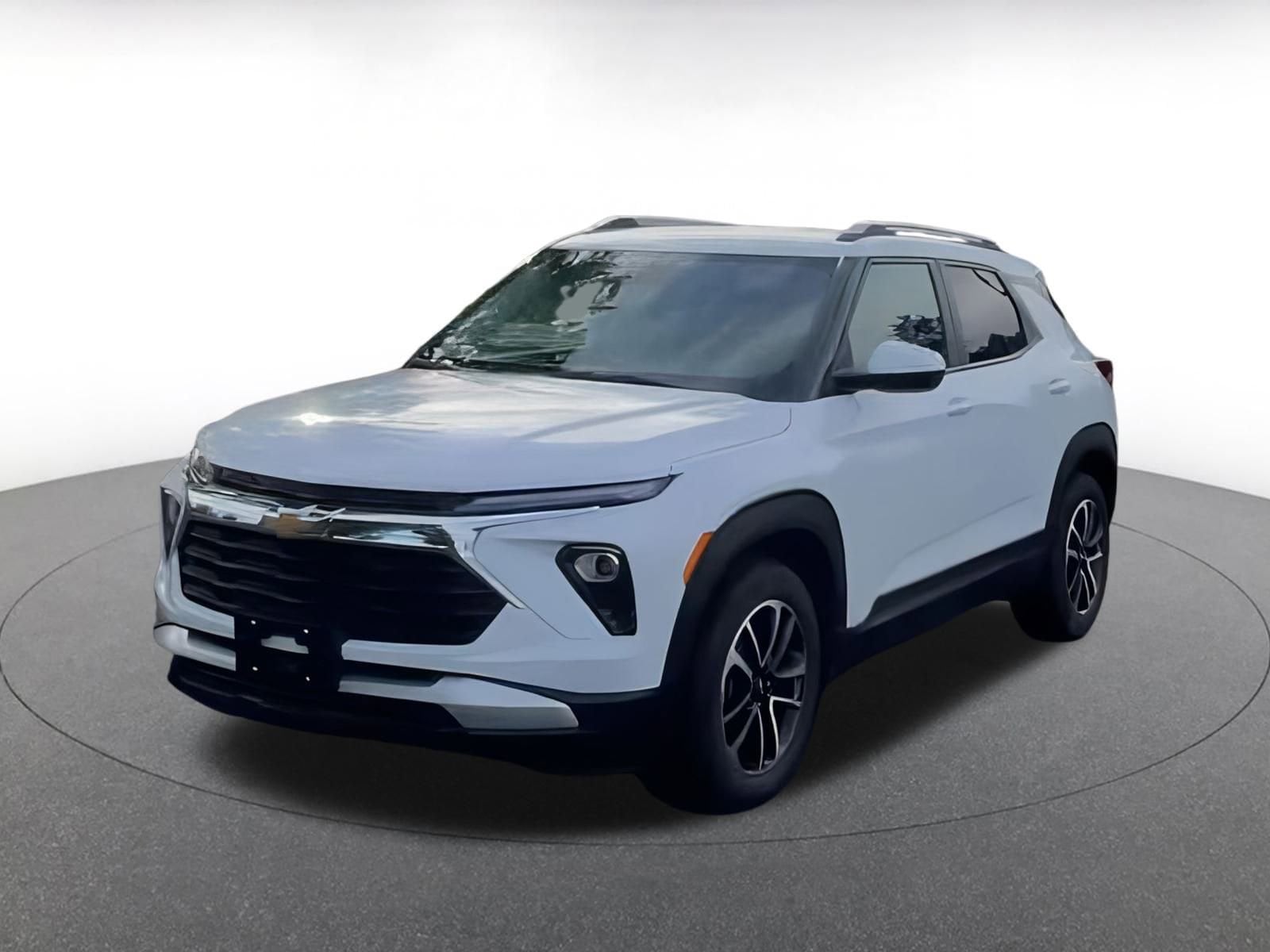 Thumbnail: 2024 Chevrolet TrailBlazer - 4