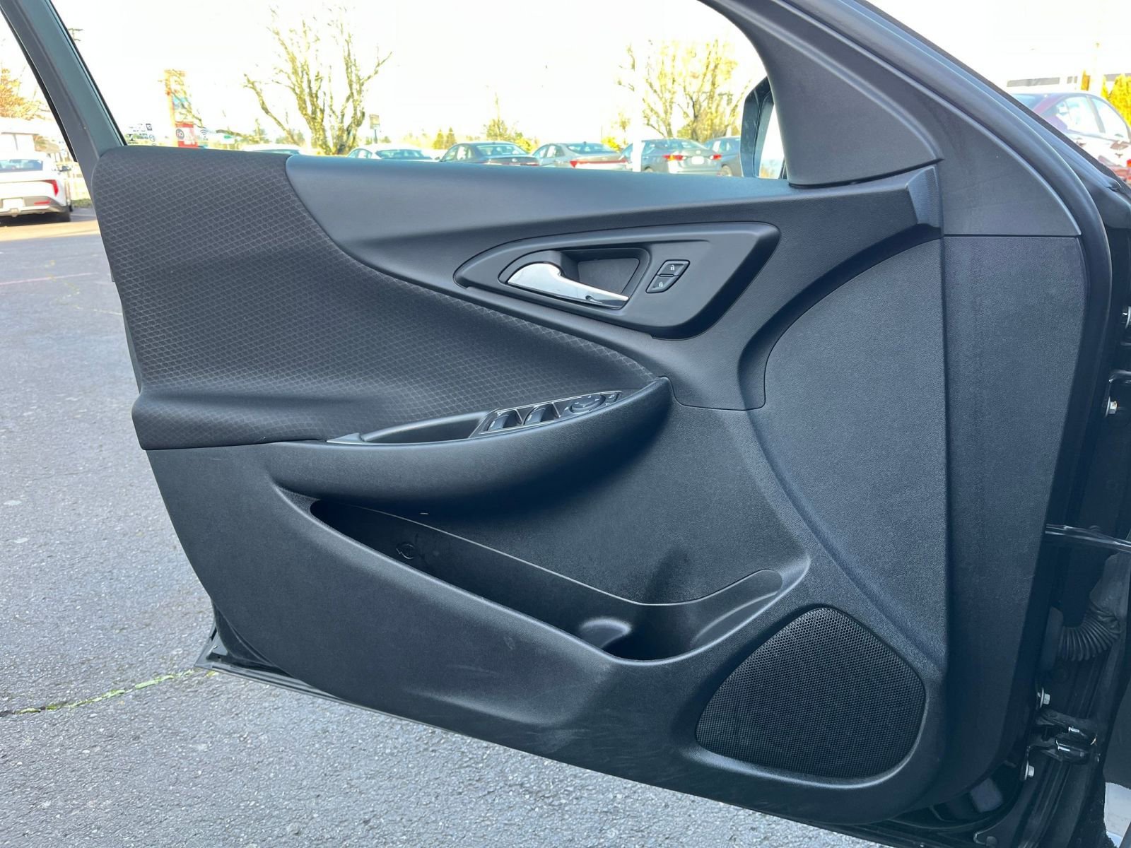 Thumbnail: 2024 Chevrolet Malibu - 18