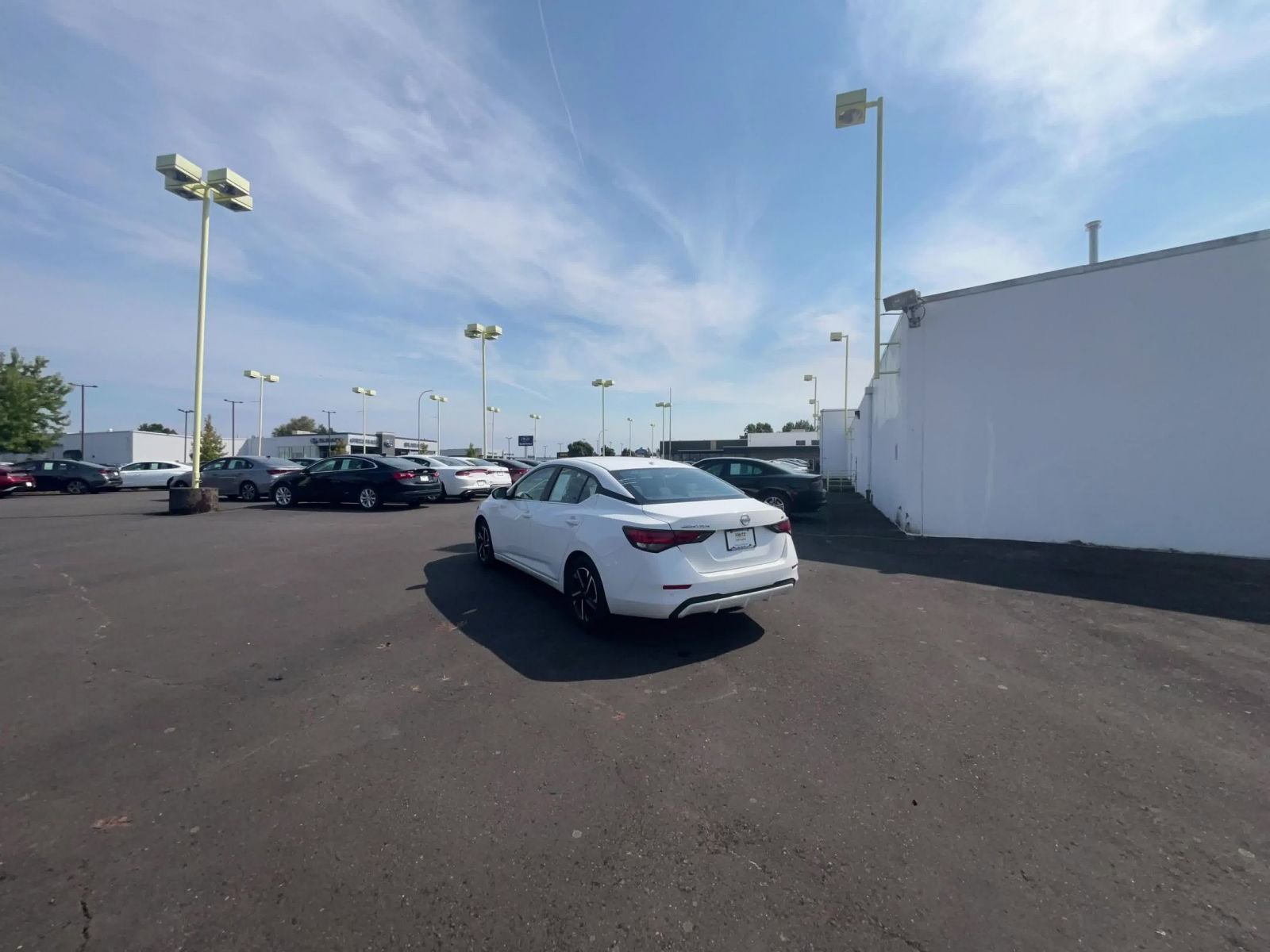 Thumbnail: 2024 Nissan Sentra - 16