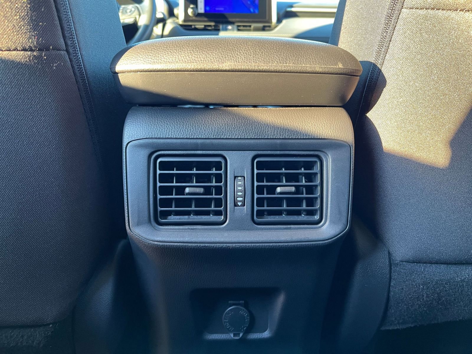 Thumbnail: 2025 Toyota RAV4 - 23