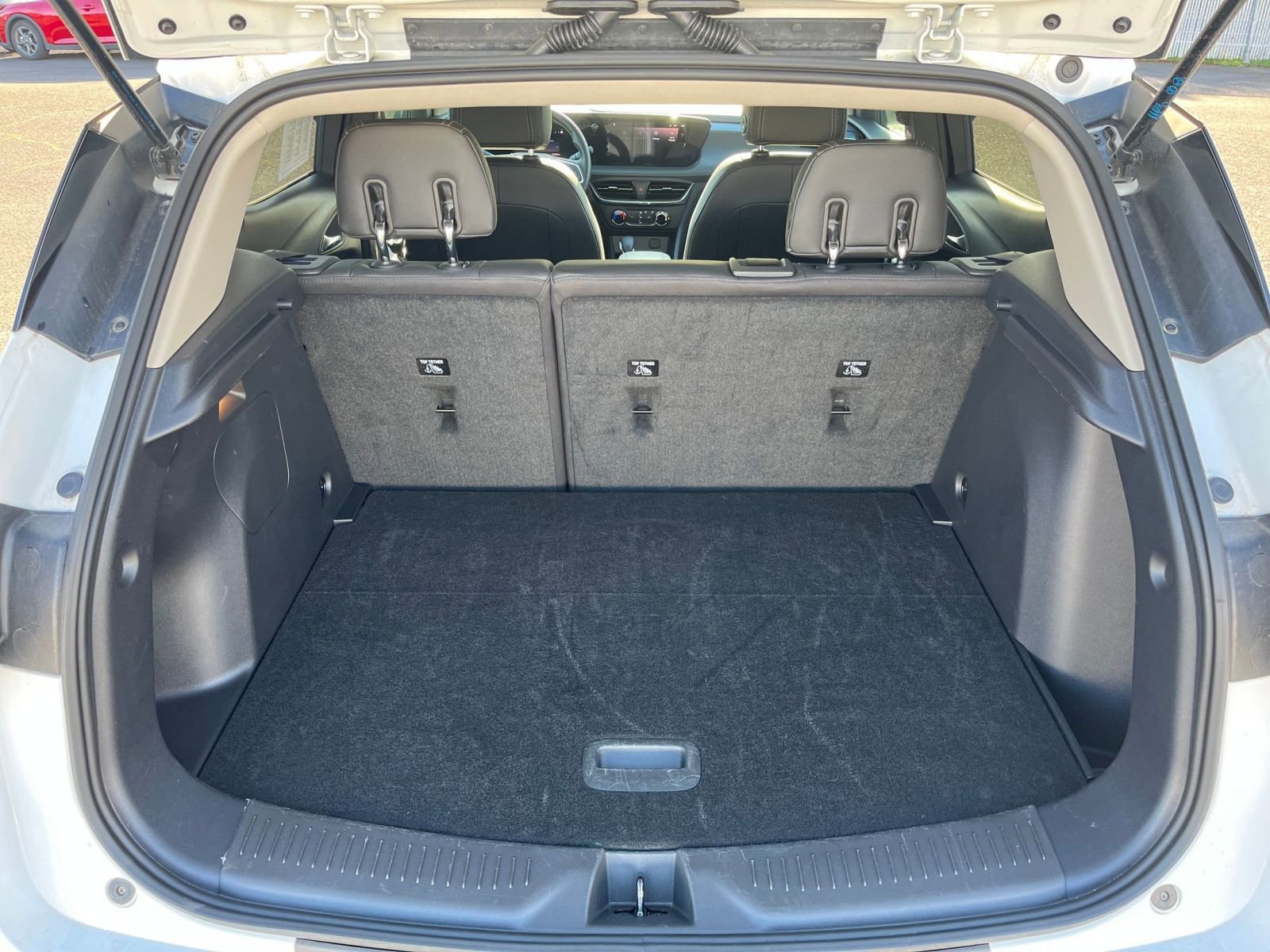 Thumbnail: 2025 Buick Encore GX - 31