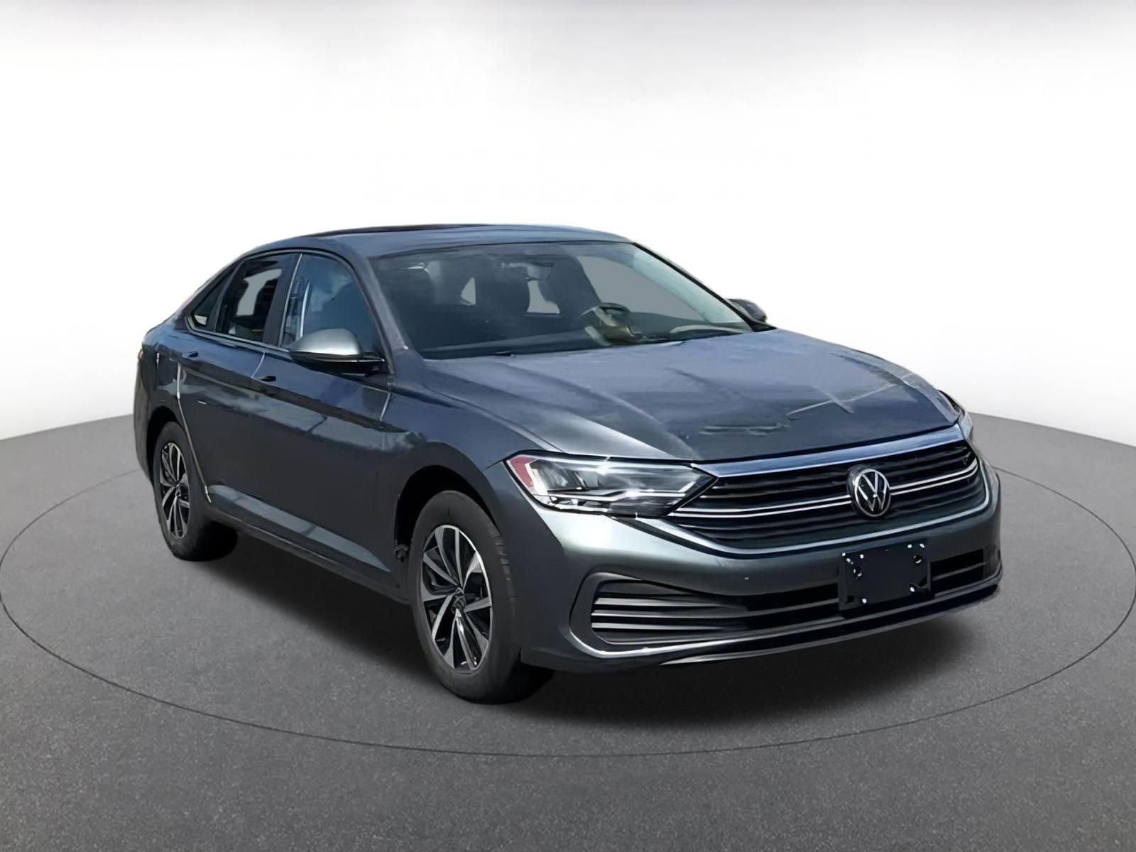 Thumbnail: 2024 Volkswagen Jetta - 3
