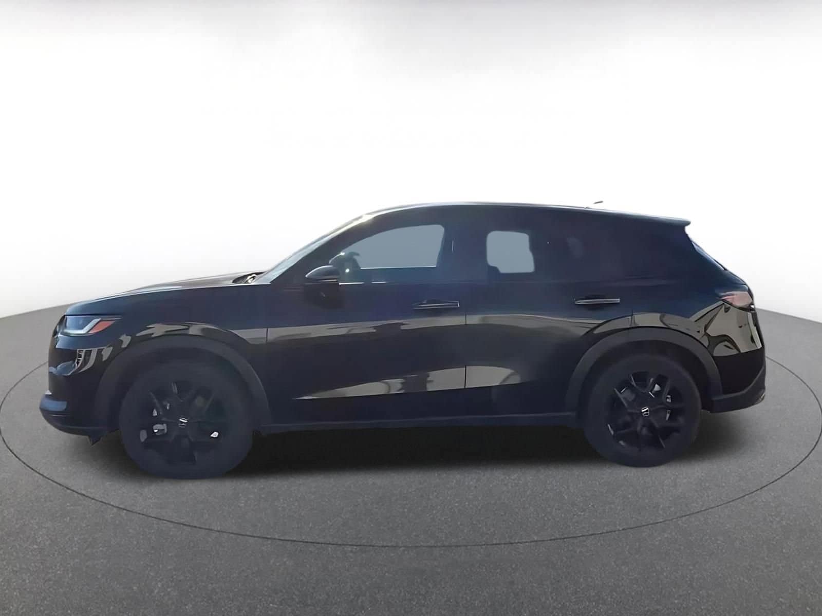 Thumbnail: 2025 Honda HR-V - 8