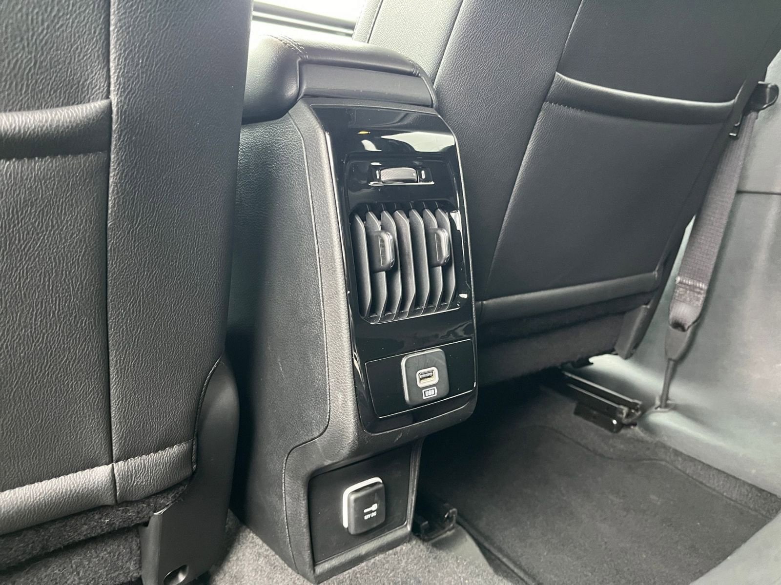 Thumbnail: 2025 Jeep Compass - 23