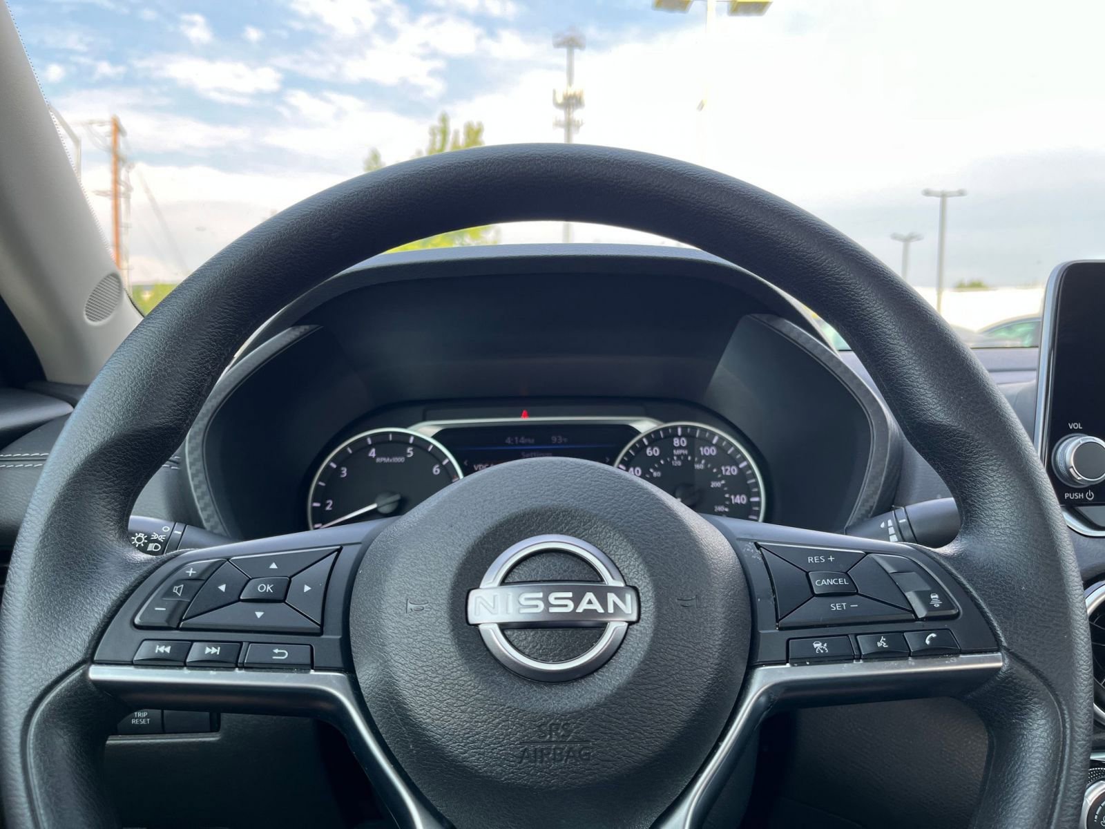 Thumbnail: 2024 Nissan Sentra - 25