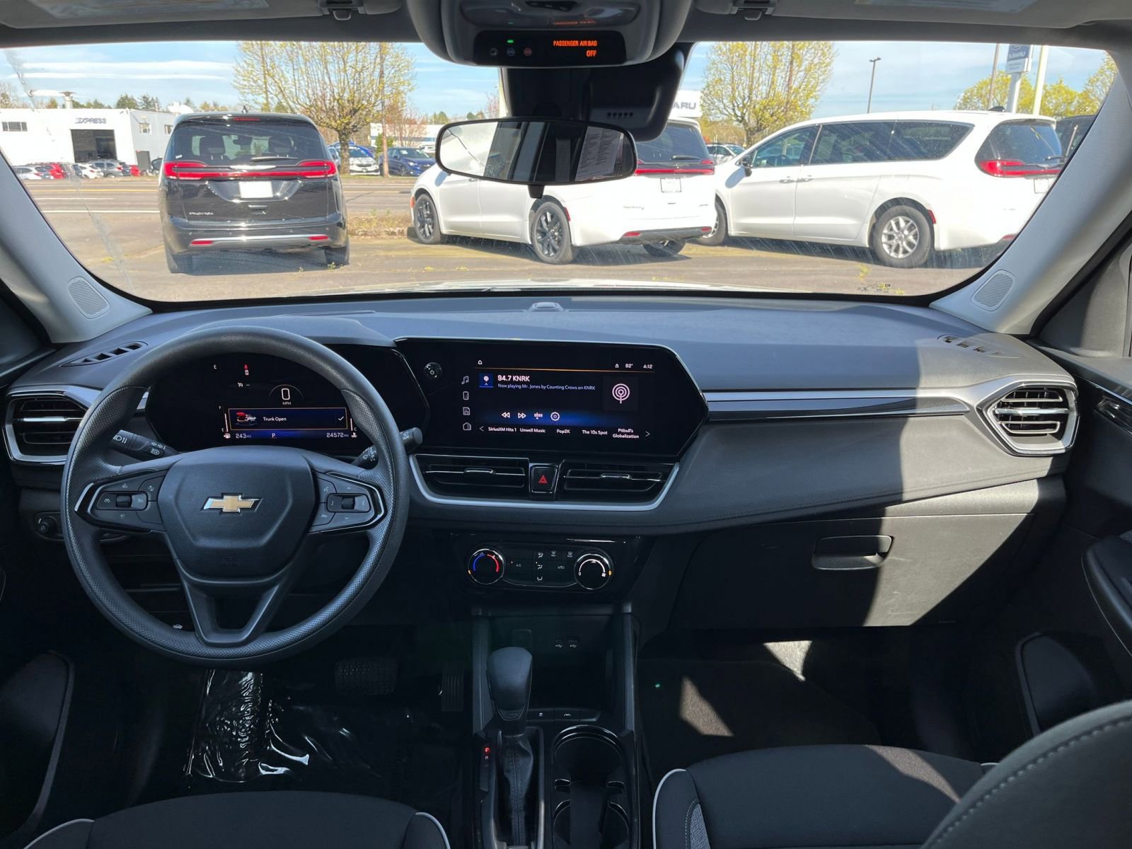 Thumbnail: 2025 Chevrolet TrailBlazer - 32