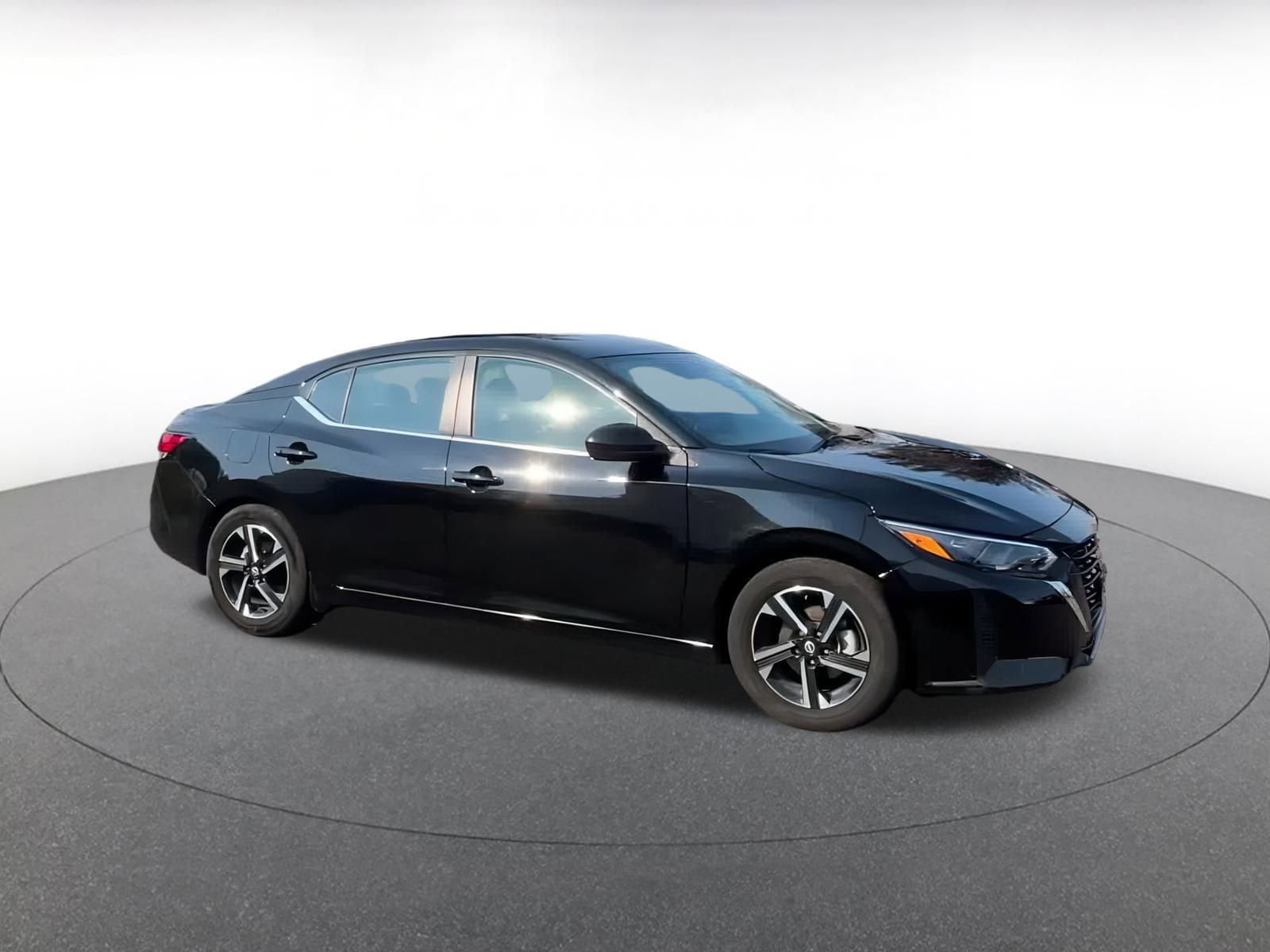 Thumbnail: 2024 Nissan Sentra - 2