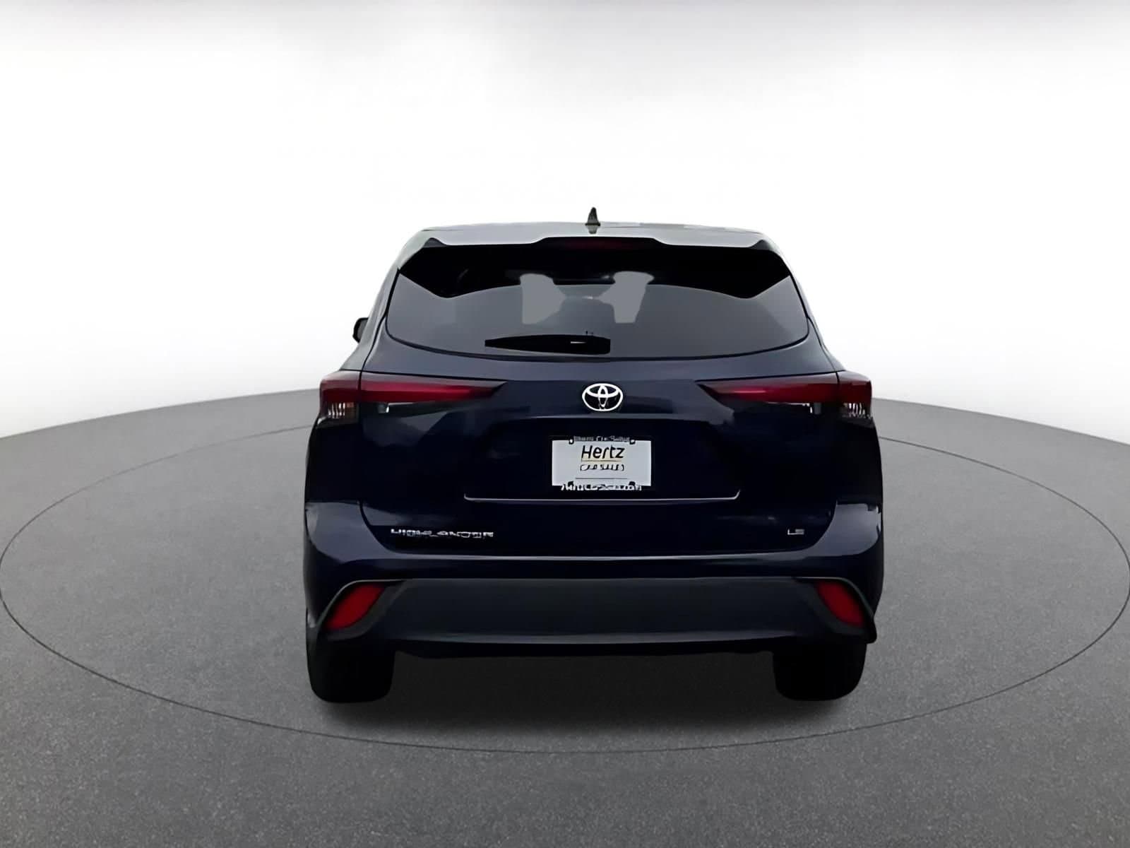 Thumbnail: 2025 Toyota Highlander - 14