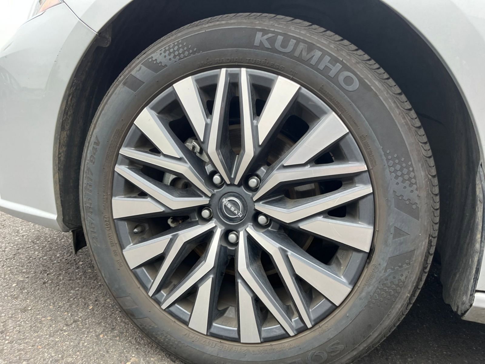 Thumbnail: 2024 Nissan Altima - 29