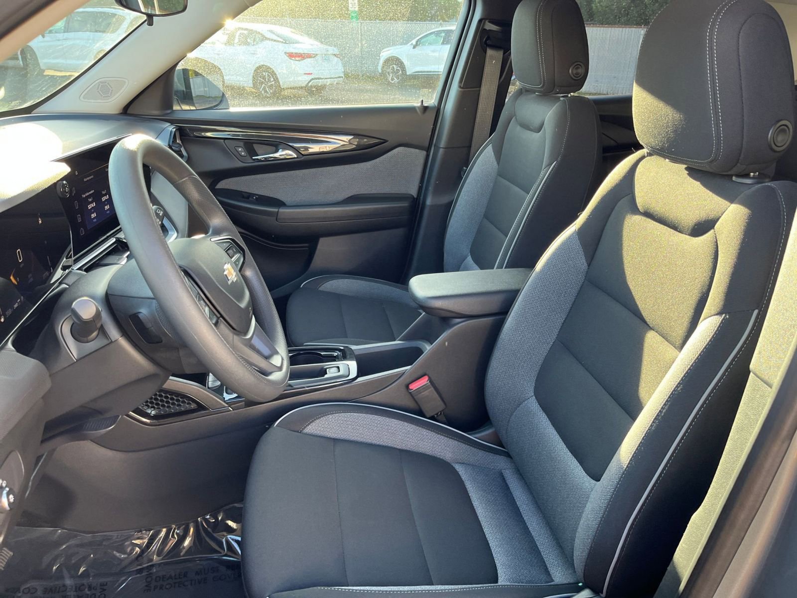 Thumbnail: 2025 Chevrolet TrailBlazer - 35