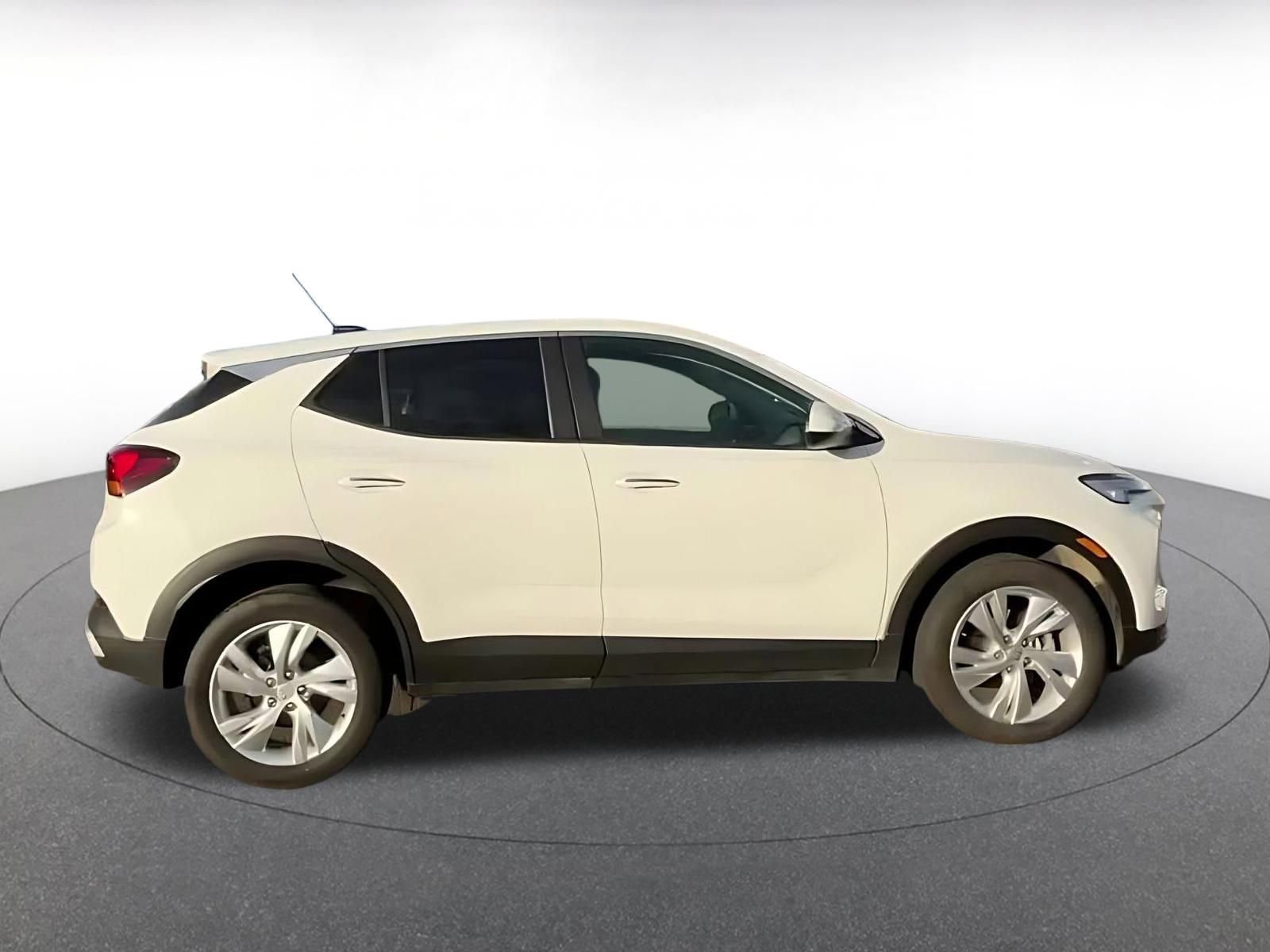 Thumbnail: 2025 Buick Encore GX - 15