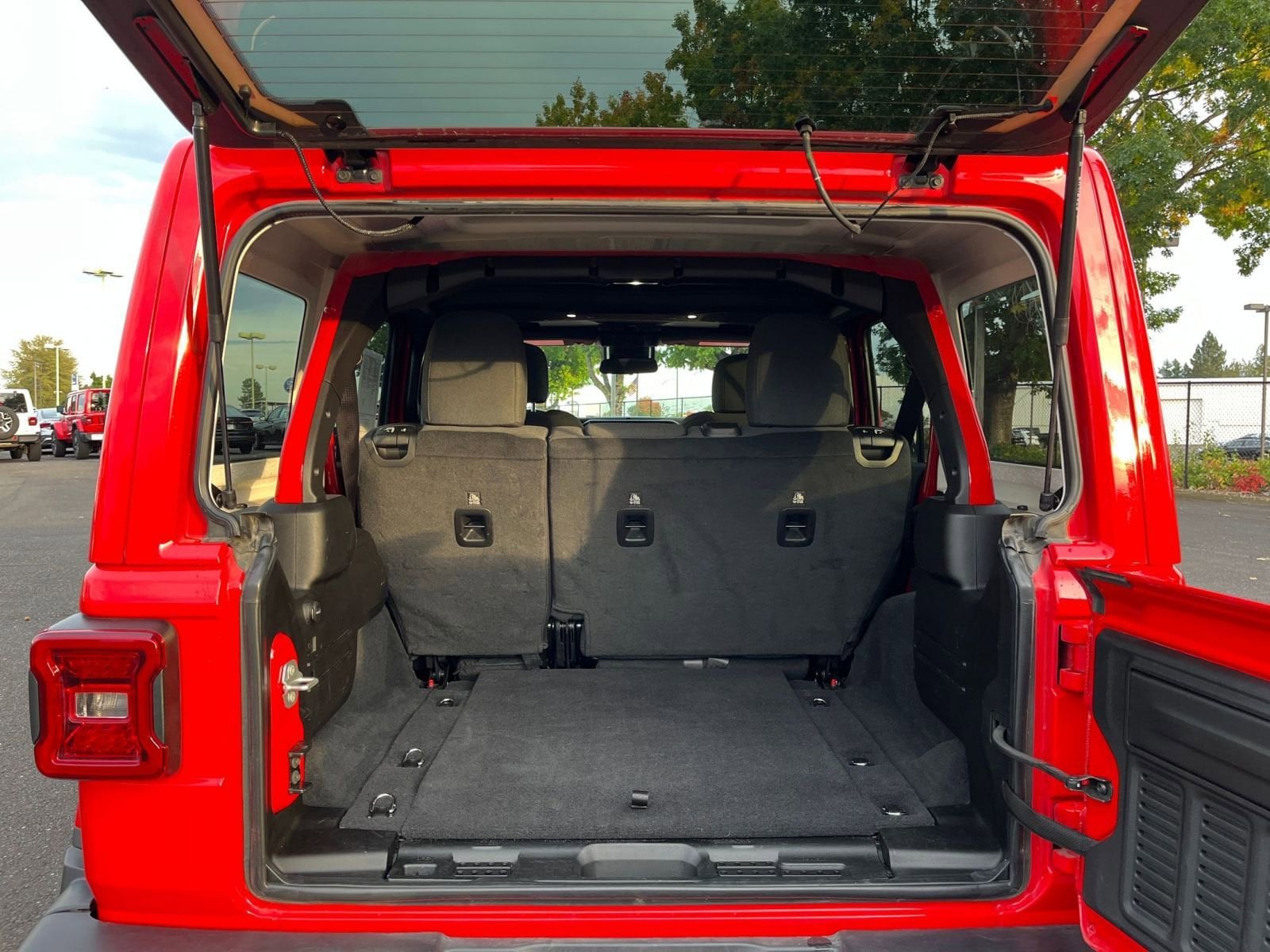 Thumbnail: 2025 Jeep Wrangler - 29