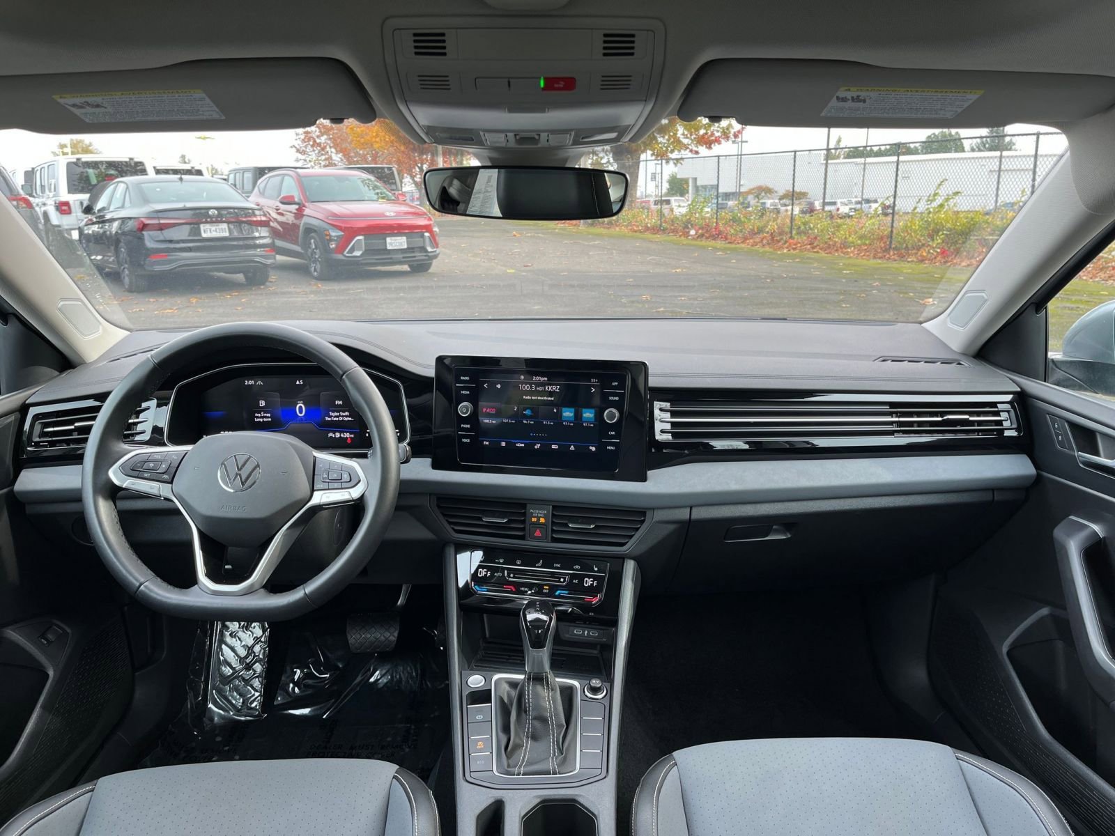 Thumbnail: 2025 Volkswagen Jetta - 33