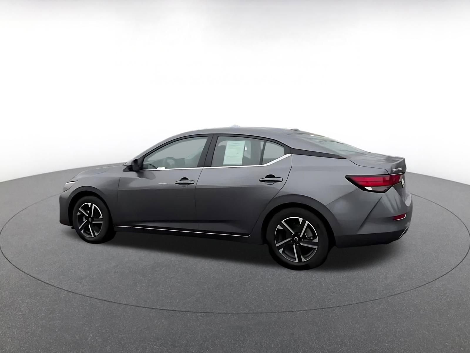 Thumbnail: 2025 Nissan Sentra - 11