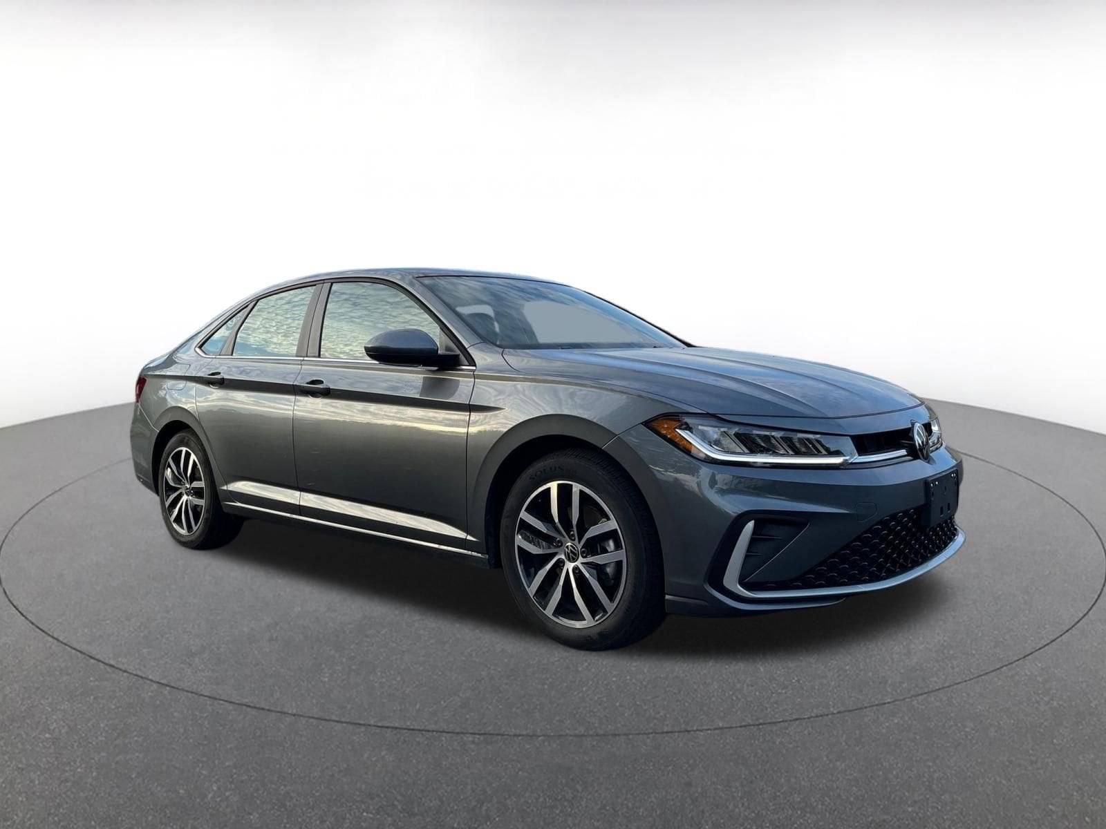 Thumbnail: 2025 Volkswagen Jetta - 1