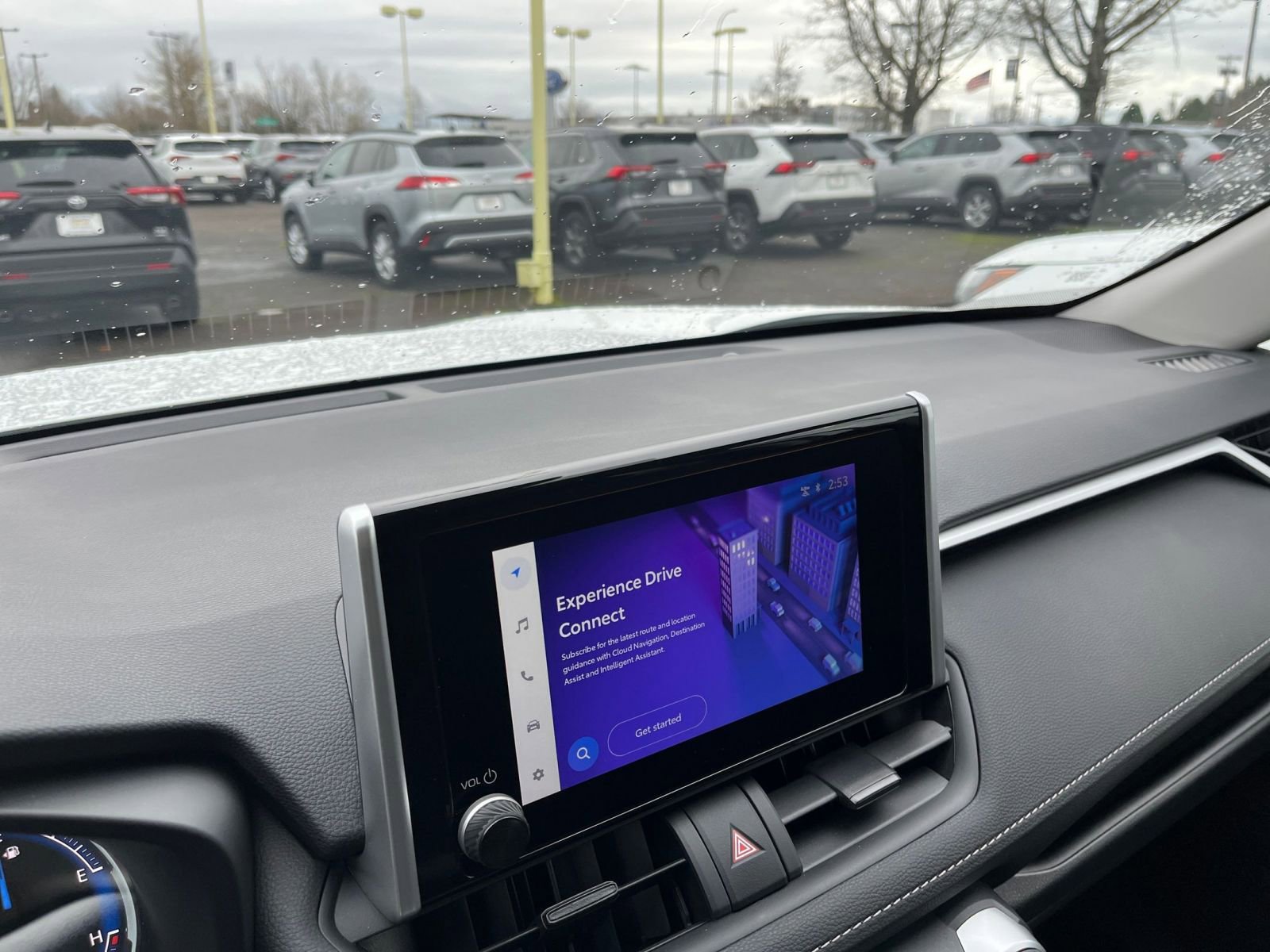 Thumbnail: 2025 Toyota RAV4 - 18