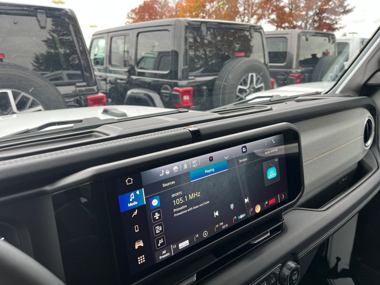 Thumbnail: 2025 Jeep Wrangler - 18