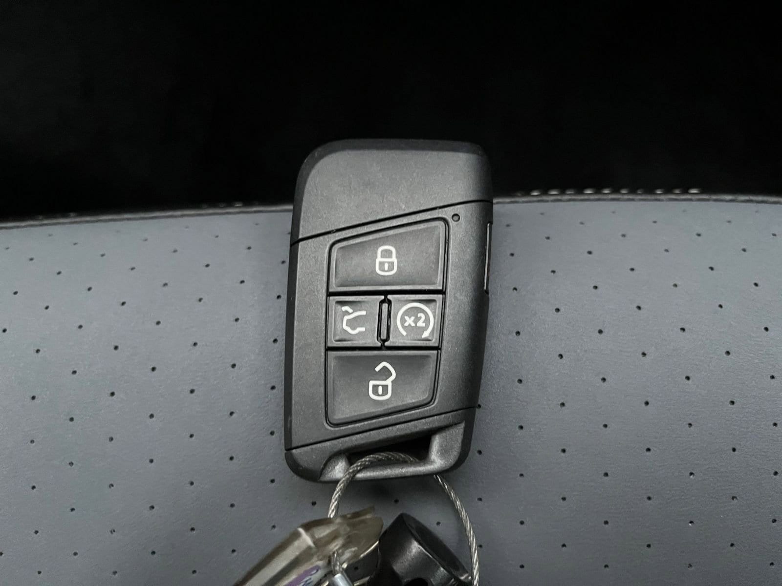 Thumbnail: 2025 Volkswagen Jetta - 22