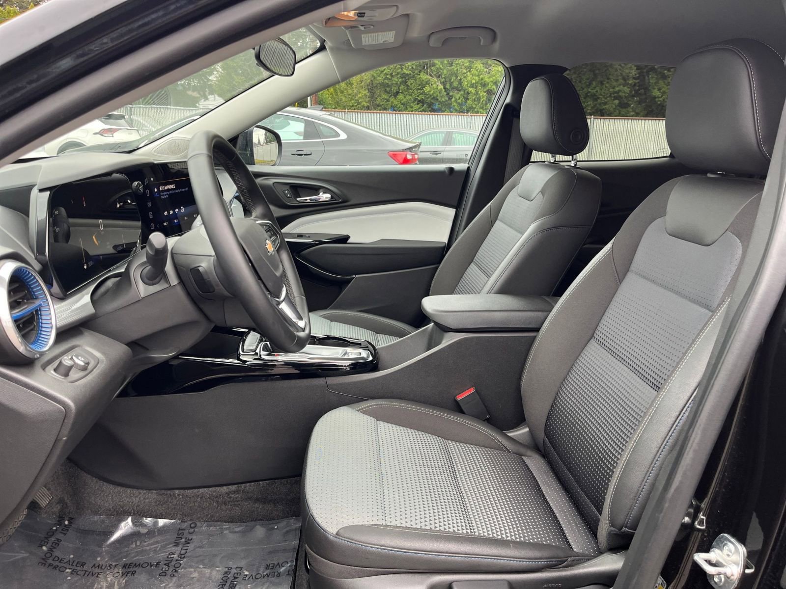 Thumbnail: 2025 Chevrolet Trax - 35