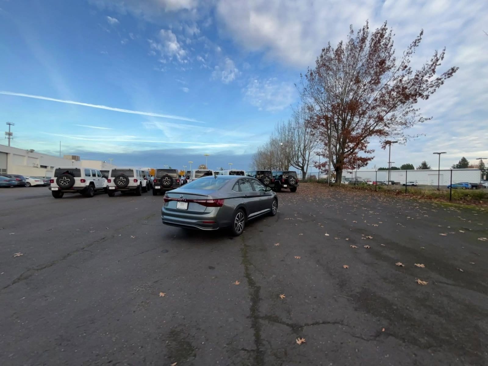 Thumbnail: 2025 Volkswagen Jetta - 16